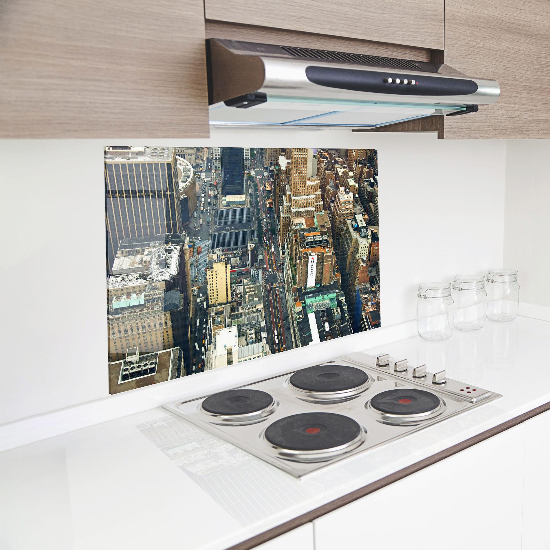 Küchenrückwand Glas Cream Tall Building mockup 8