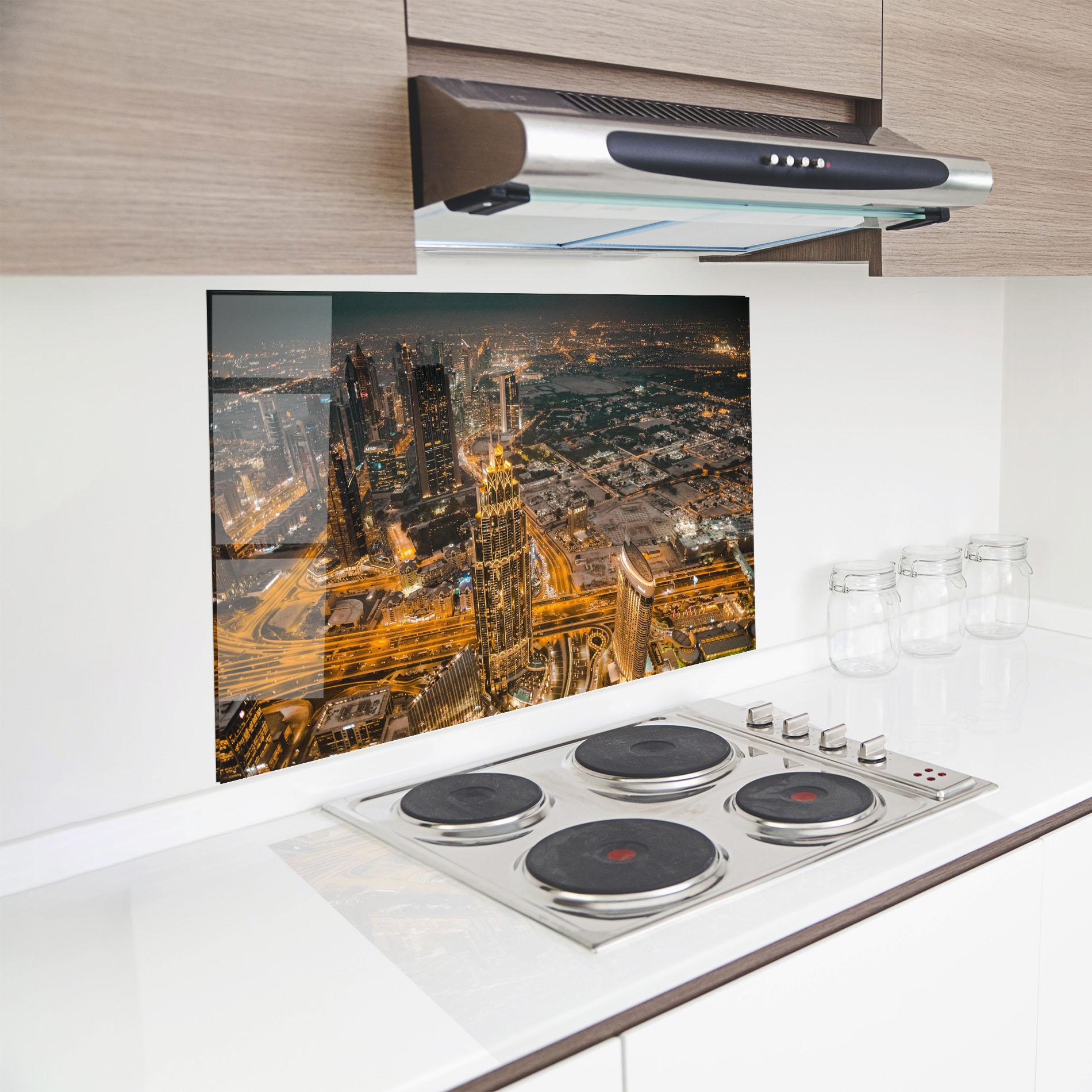 Küchenrückwand Glas Dubai Lights mockup 8