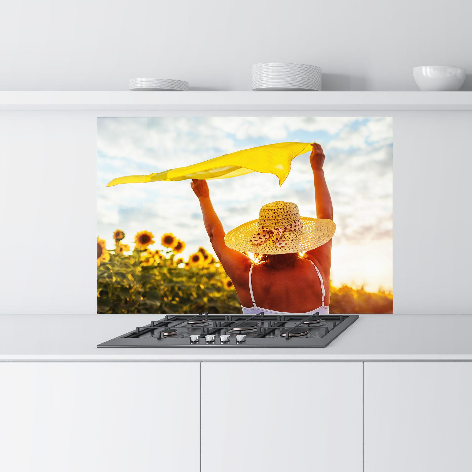 Küchenrückwand Glas Senior Woman Summer mockup 9