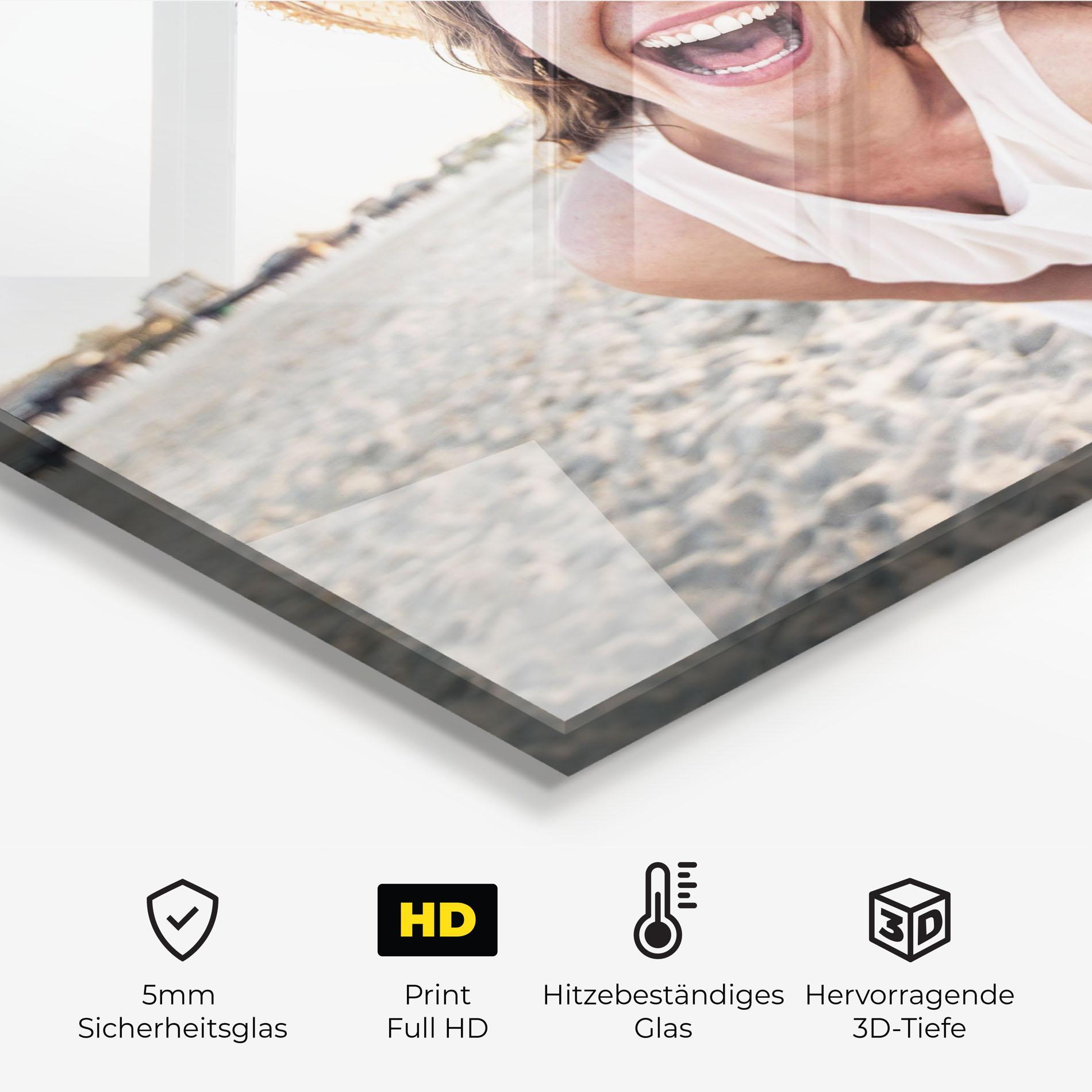 Küchenrückwand Glas Joyful Woman mockup 2