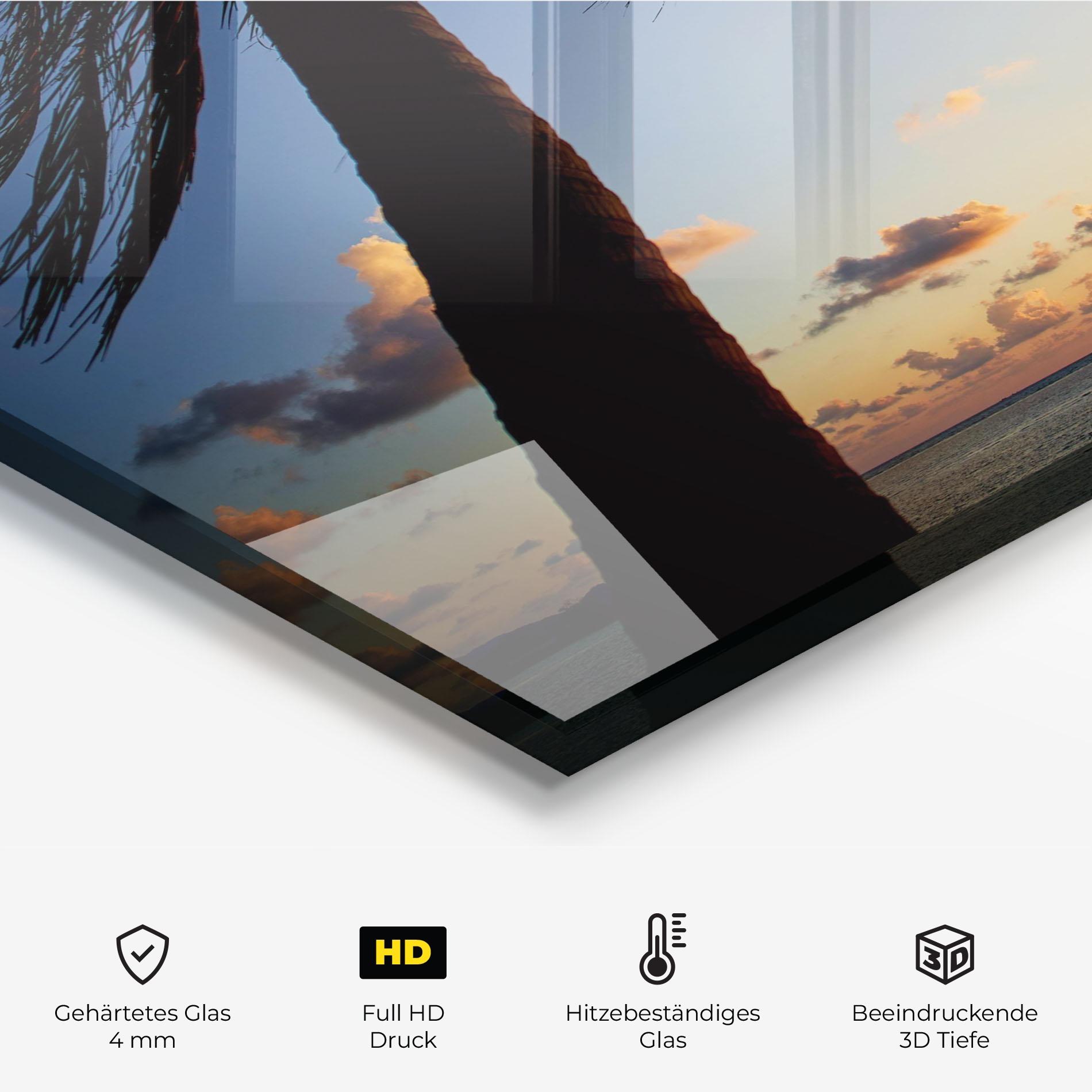 Küchenrückwand Glas Palm Tree Silhouette mockup 2