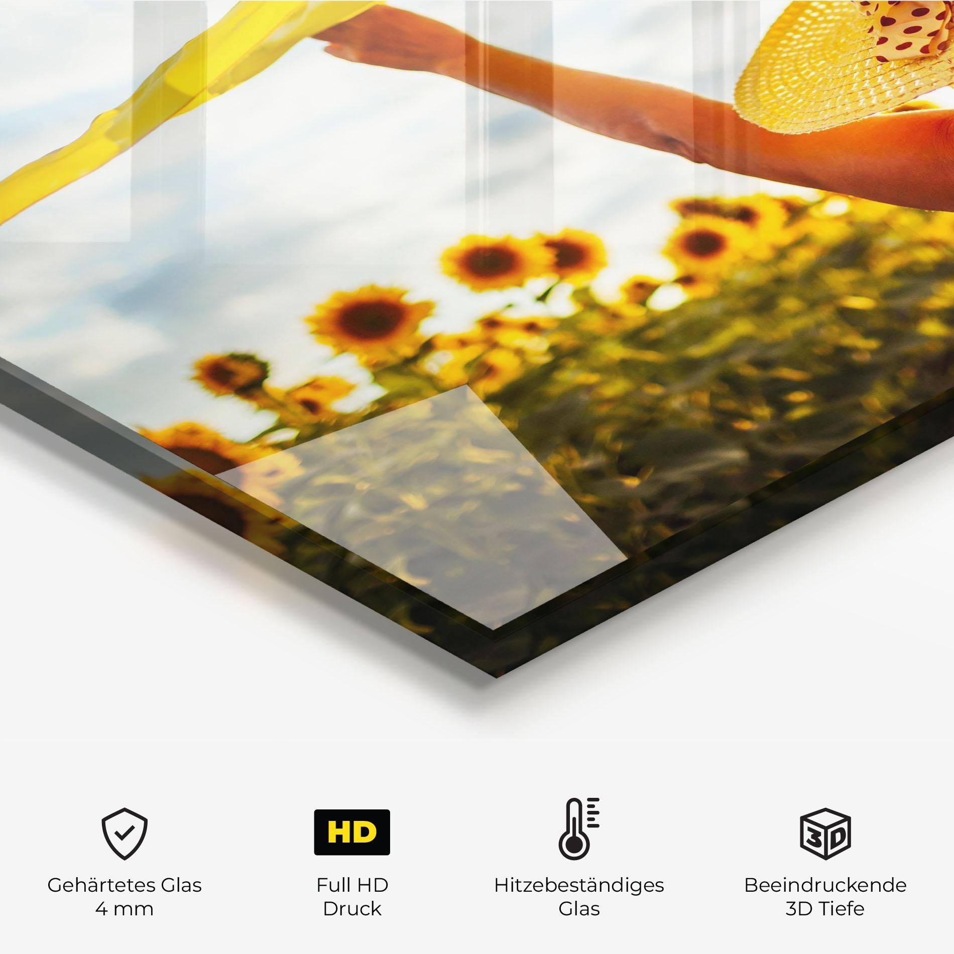 Küchenrückwand Glas Senior Woman Summer mockup 2