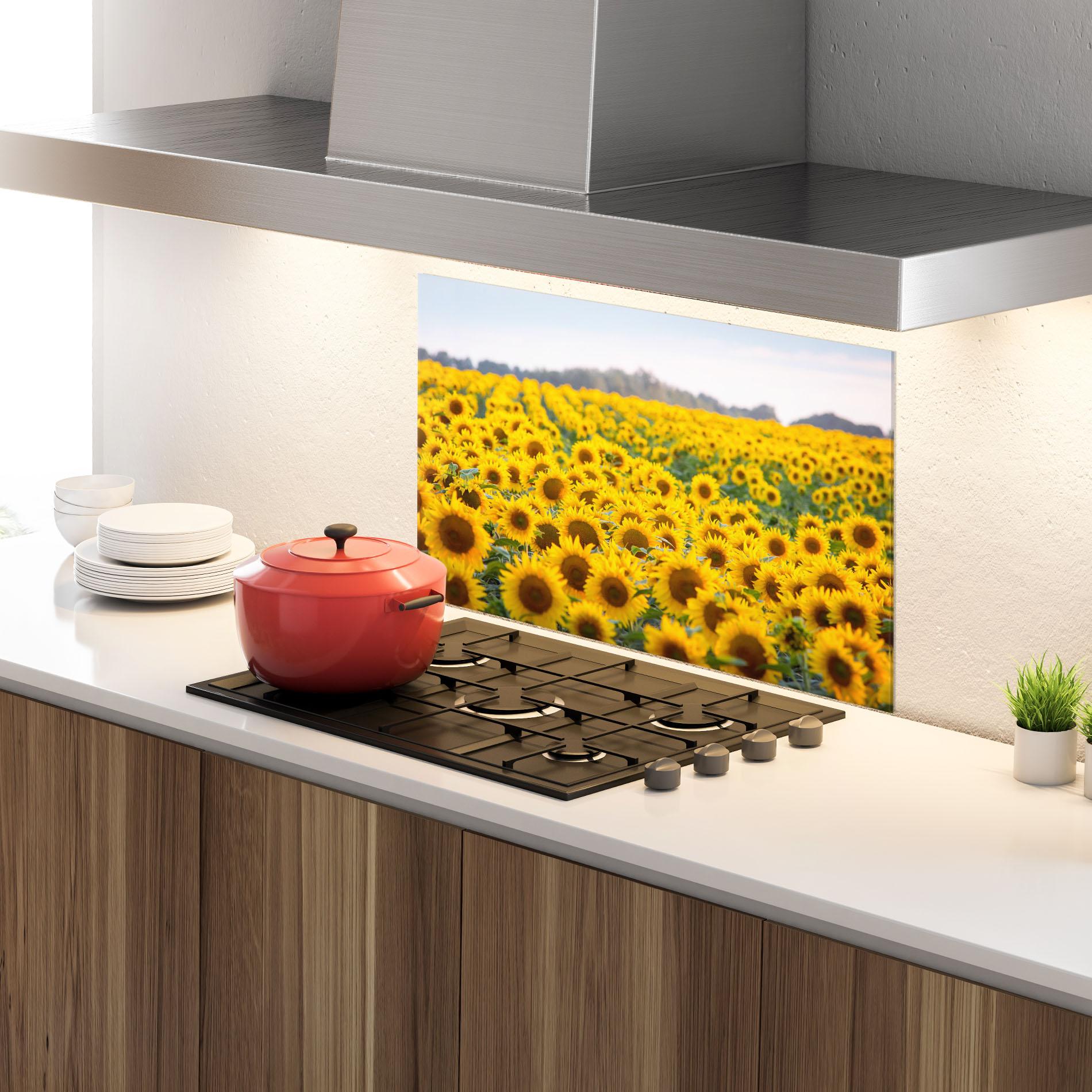 Küchenrückwand Glas Blooming Sunflowers mockup 4