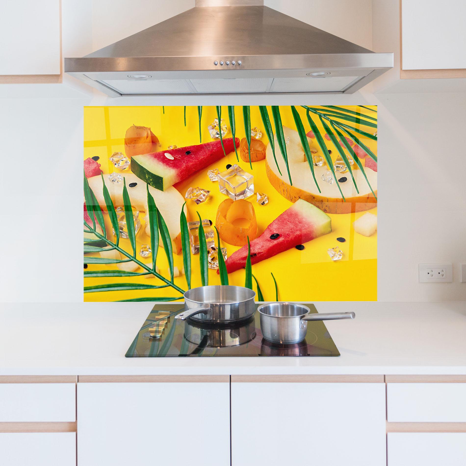Küchenrückwand Glas Ice Cubes Fruits mockup 5