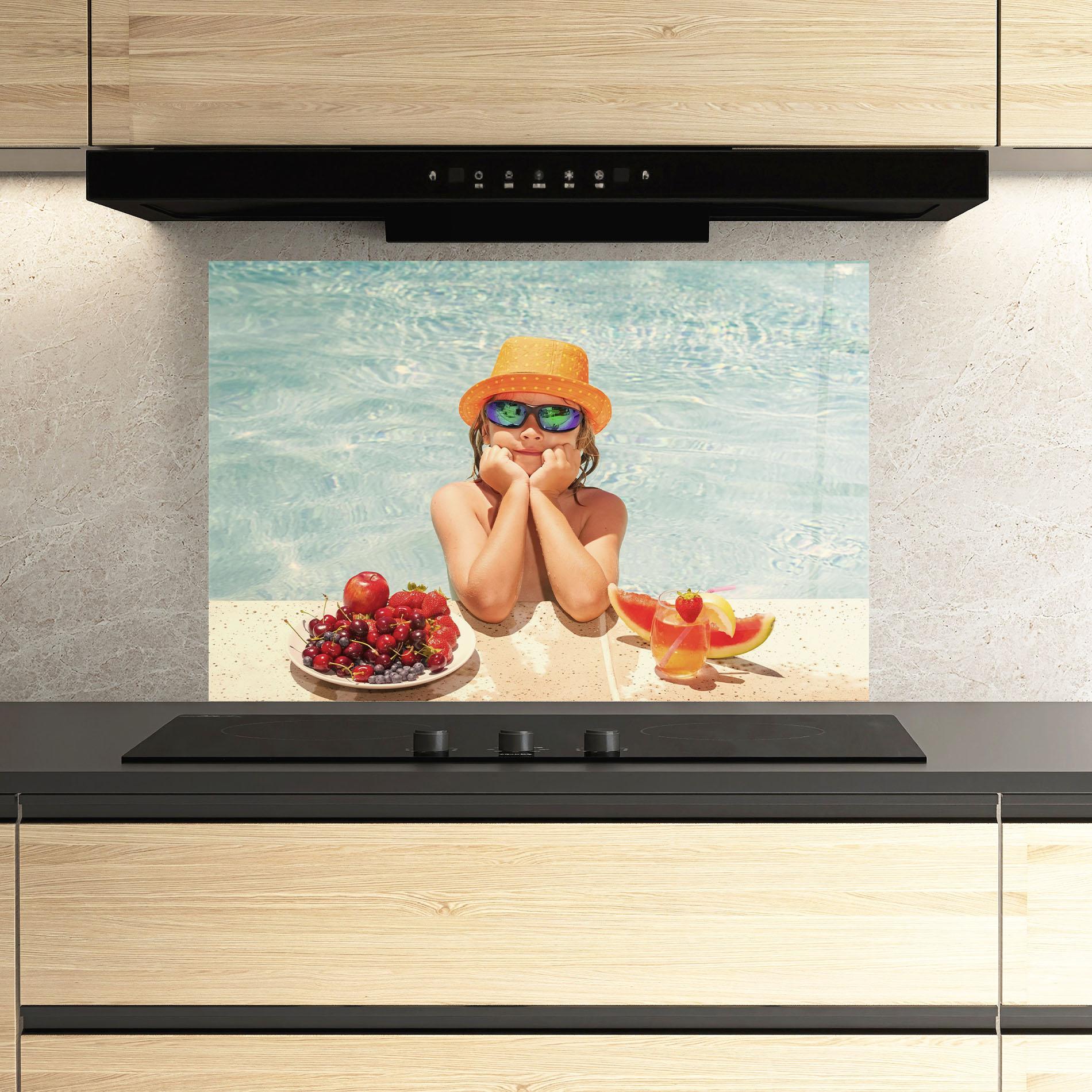 Küchenrückwand Glas Child Swimming mockup 3