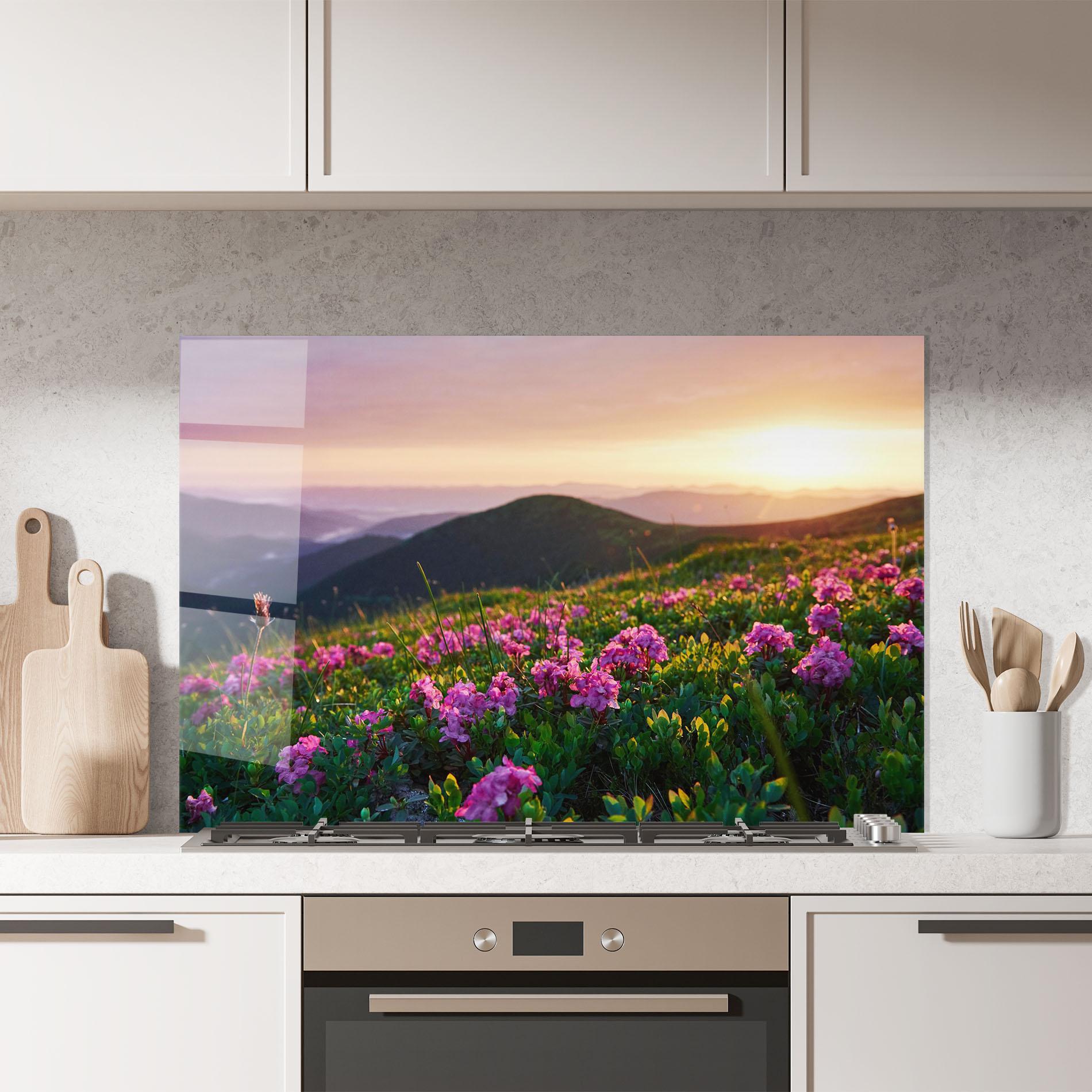 Küchenrückwand Glas Purple Summer Flowers mockup 7