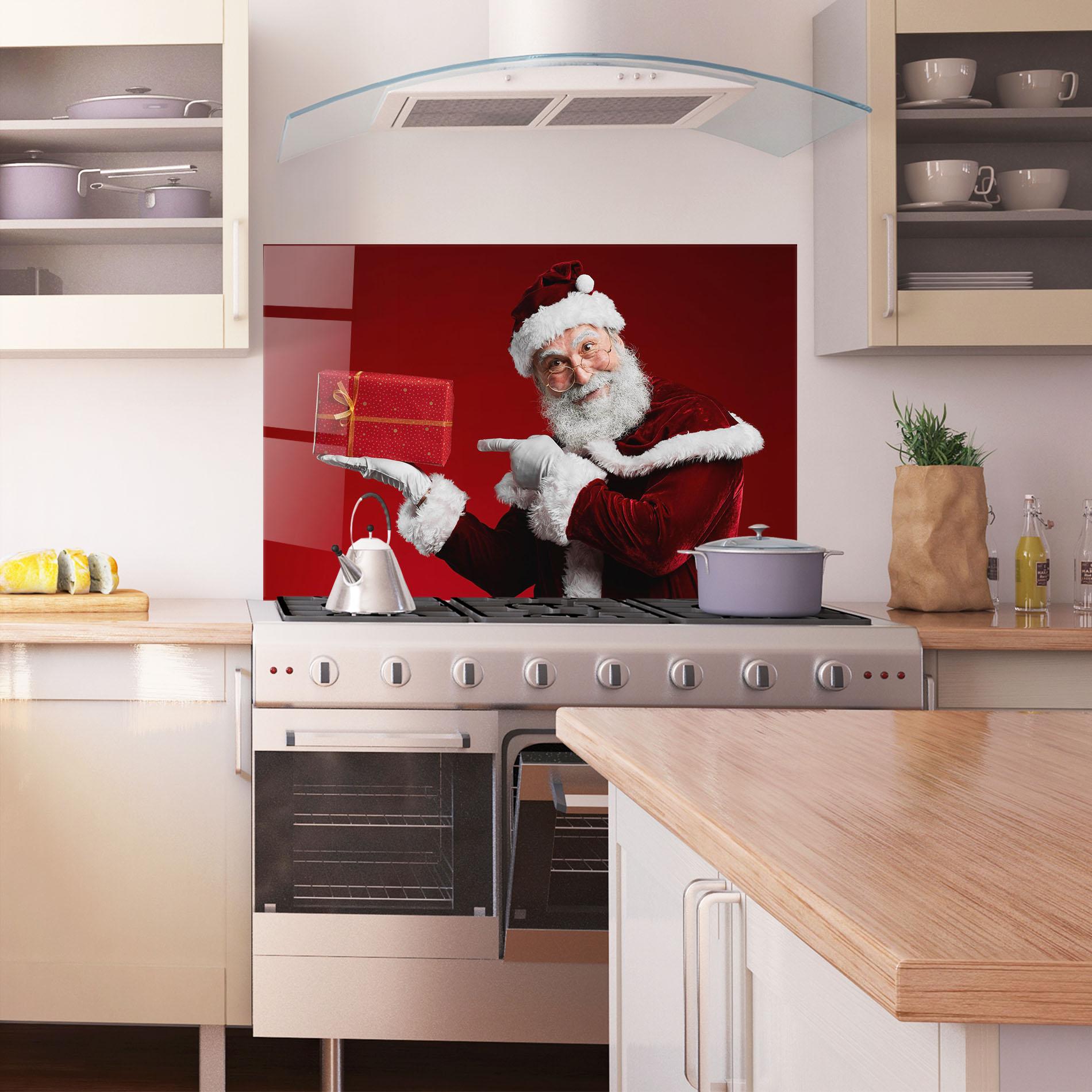 Küchenrückwand Glas Santa Holding Red Present mockup 1