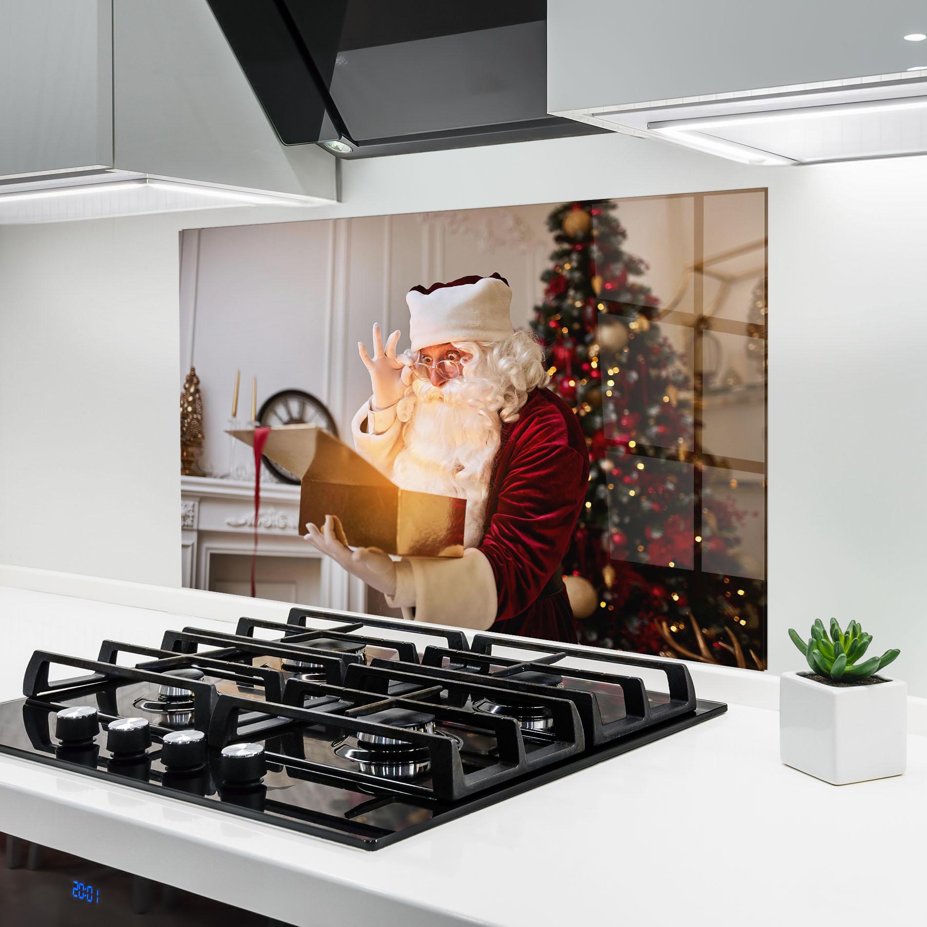 Küchenrückwand Glas Magical Glowing Gift mockup 6