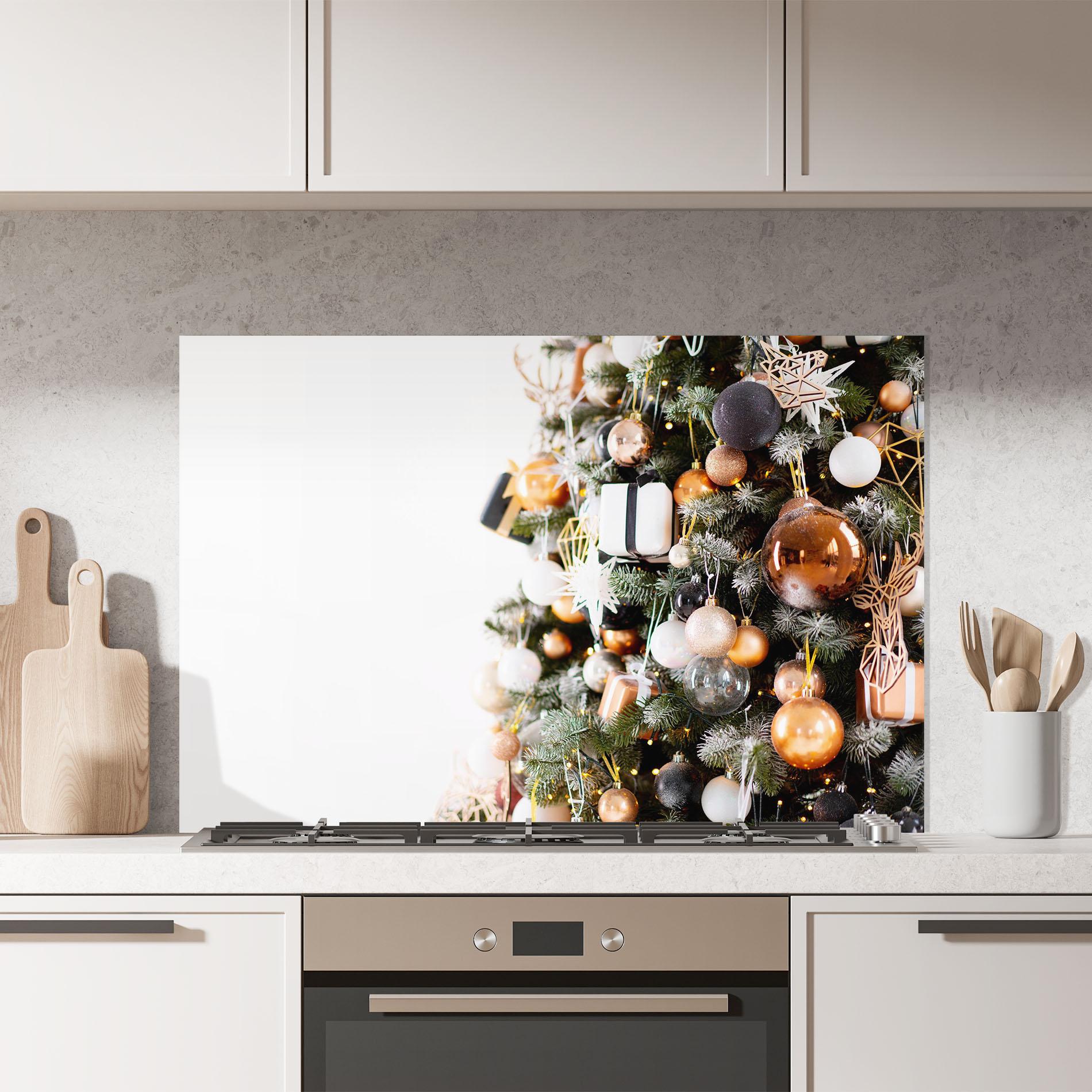 Küchenrückwand Glas Christmas Tree Close Up mockup 7