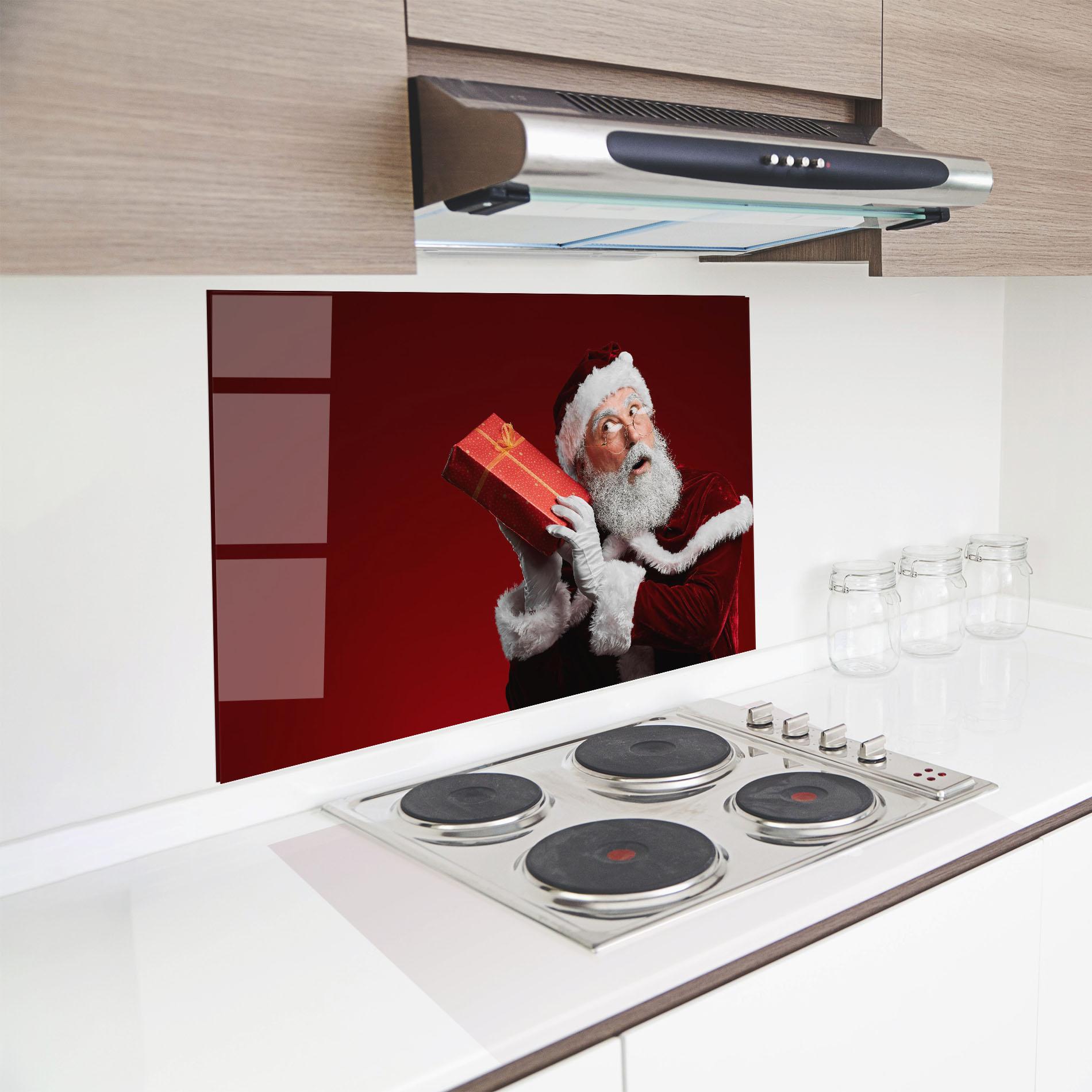 Küchenrückwand Glas Santa Holding Present mockup 8