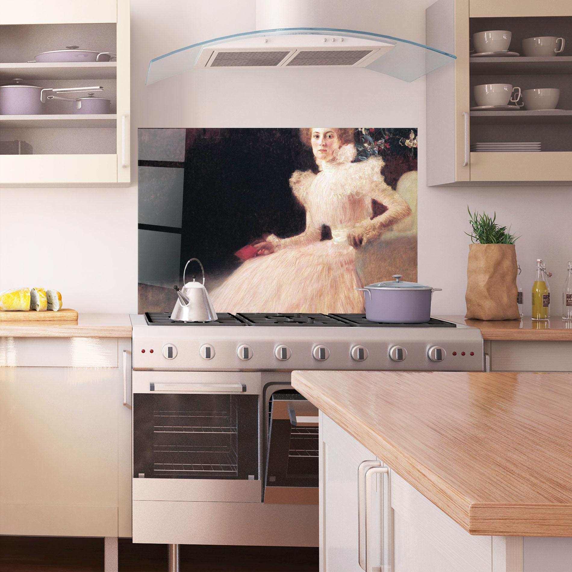Küchenrückwand Glas Gustav Klimt Pink Dress mockup 1
