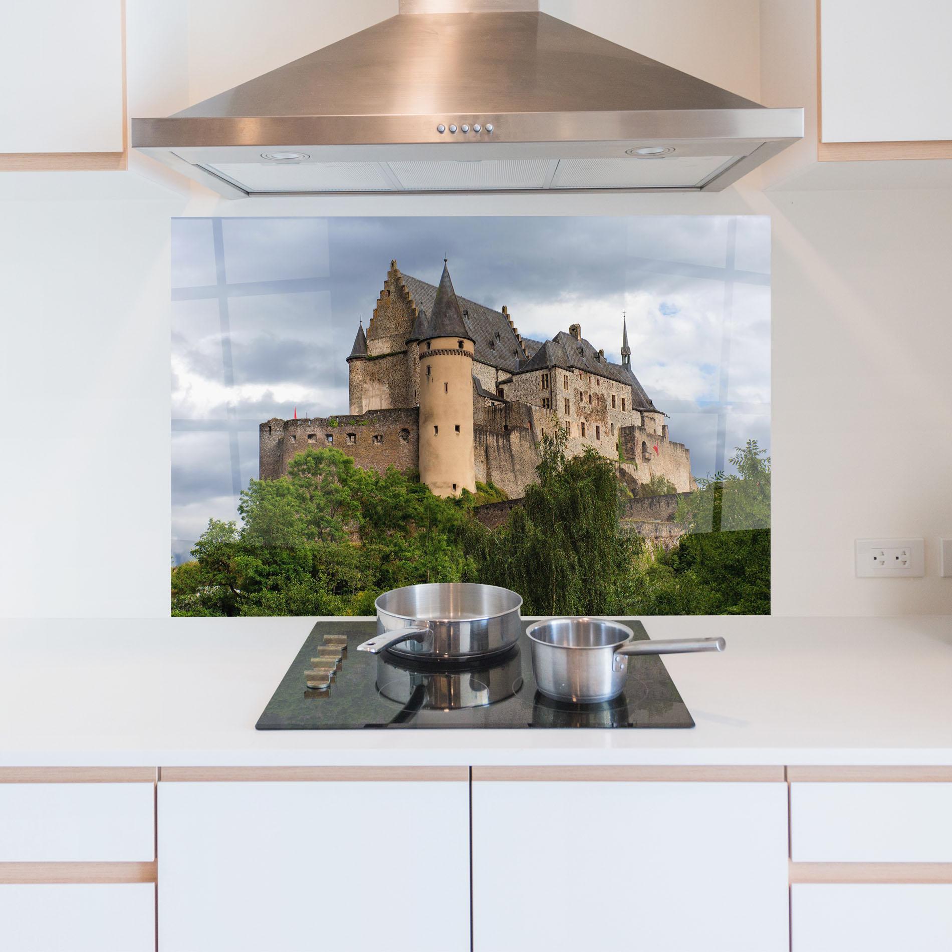 Küchenrückwand Glas Castle Vianden mockup 5