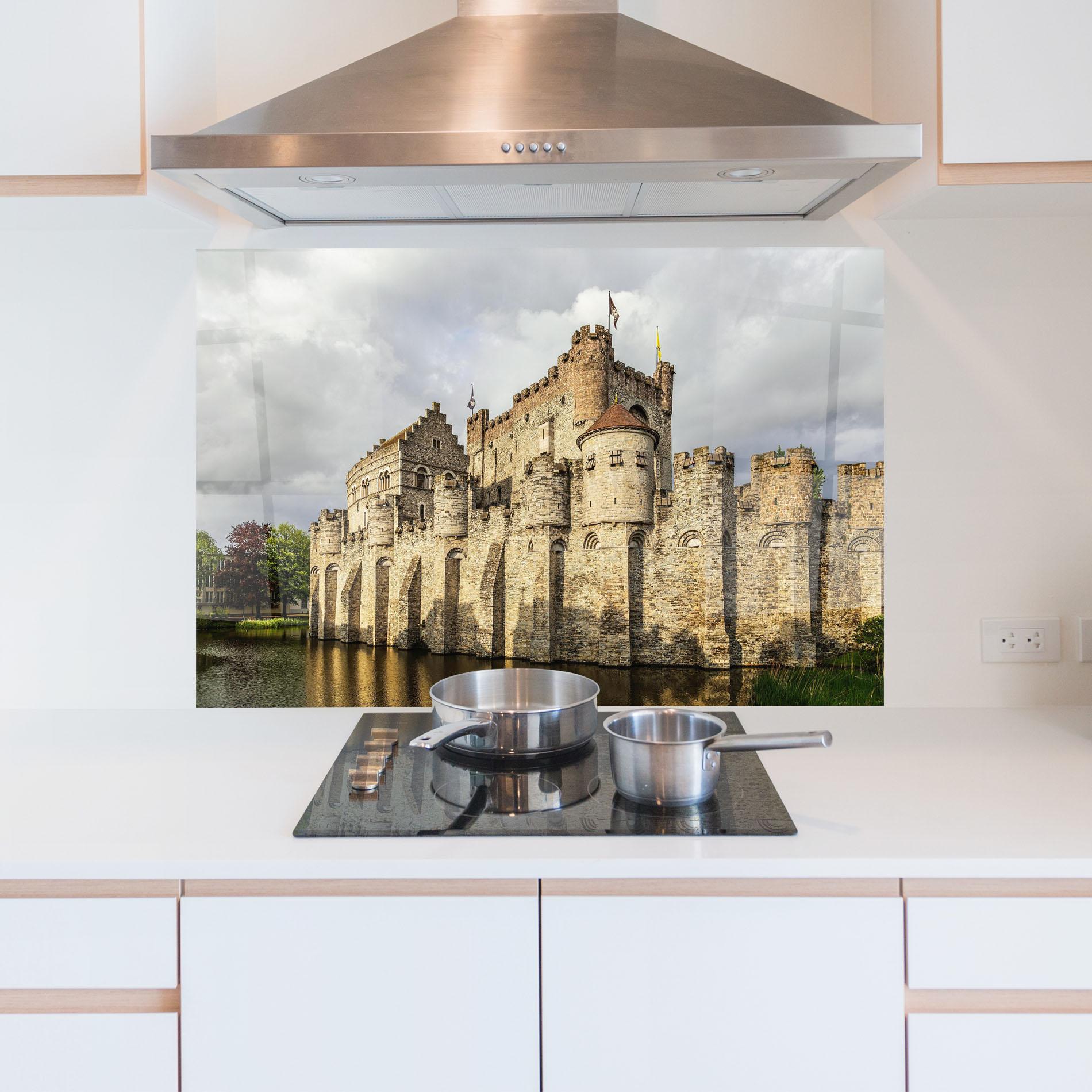 Küchenrückwand Glas Medieval Castle Belgium mockup 5