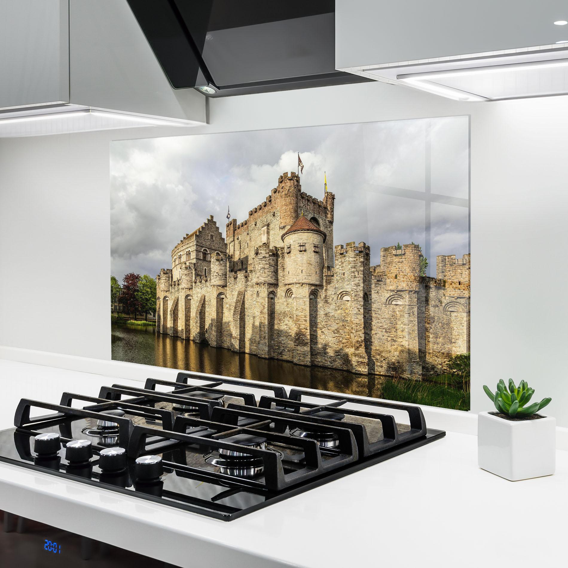 Küchenrückwand Glas Medieval Castle Belgium mockup 6