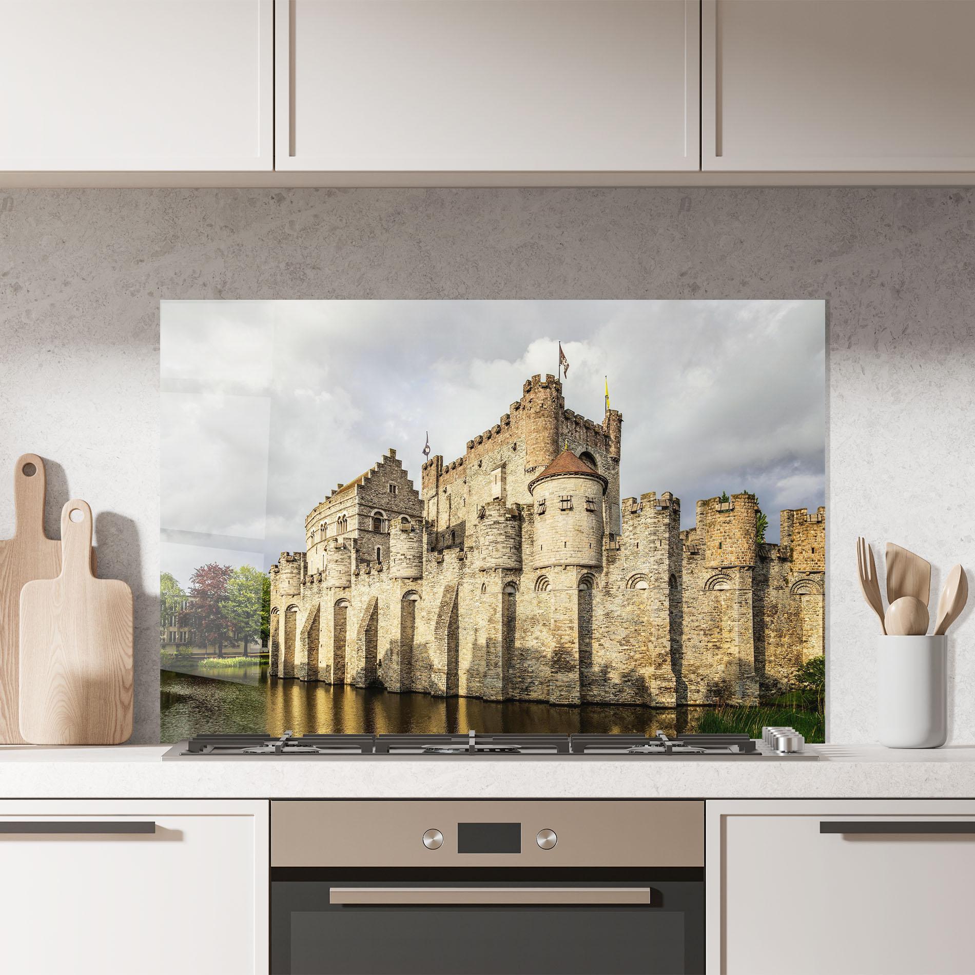 Küchenrückwand Glas Medieval Castle Belgium mockup 7