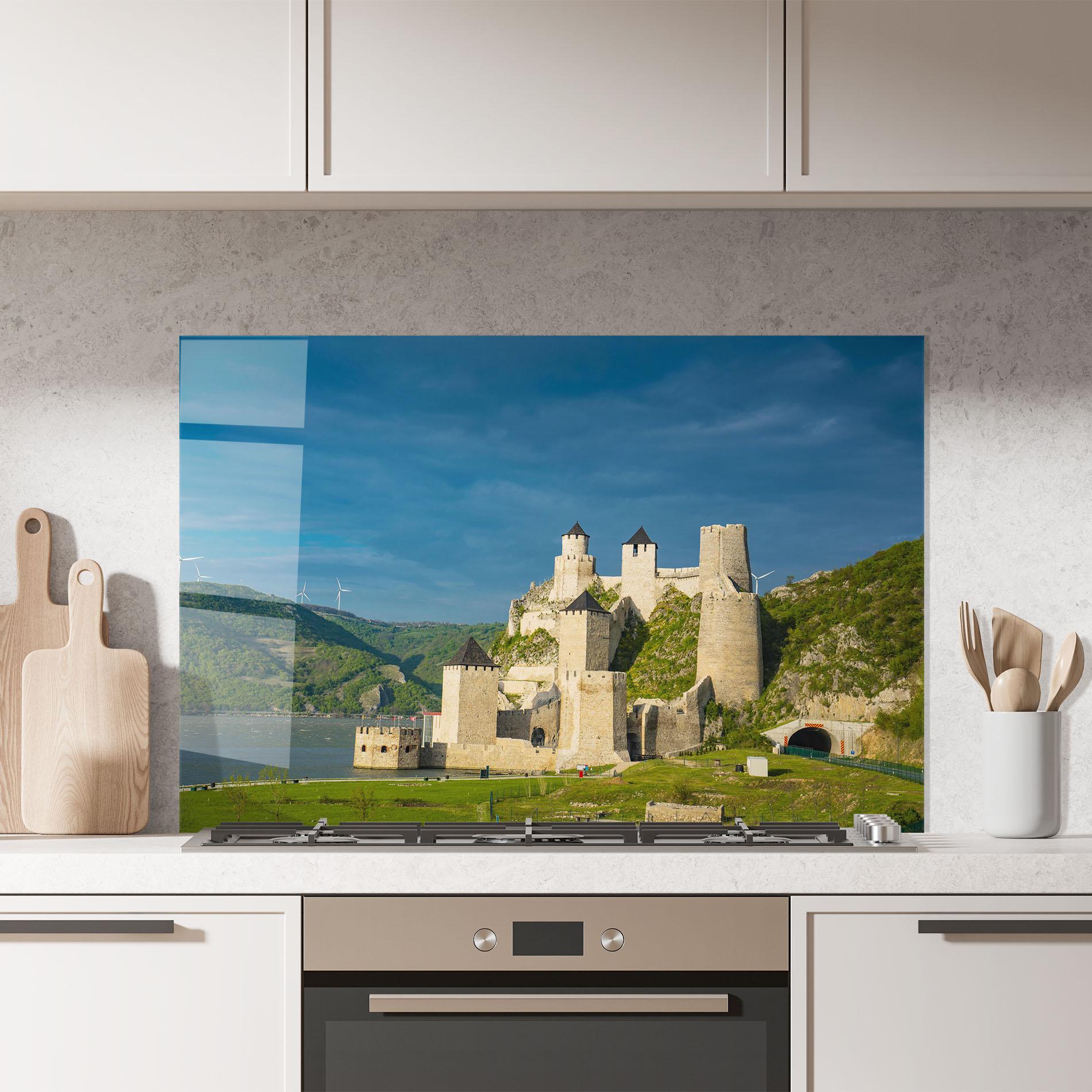Küchenrückwand Glas Medieval Golubac Serbia mockup 7