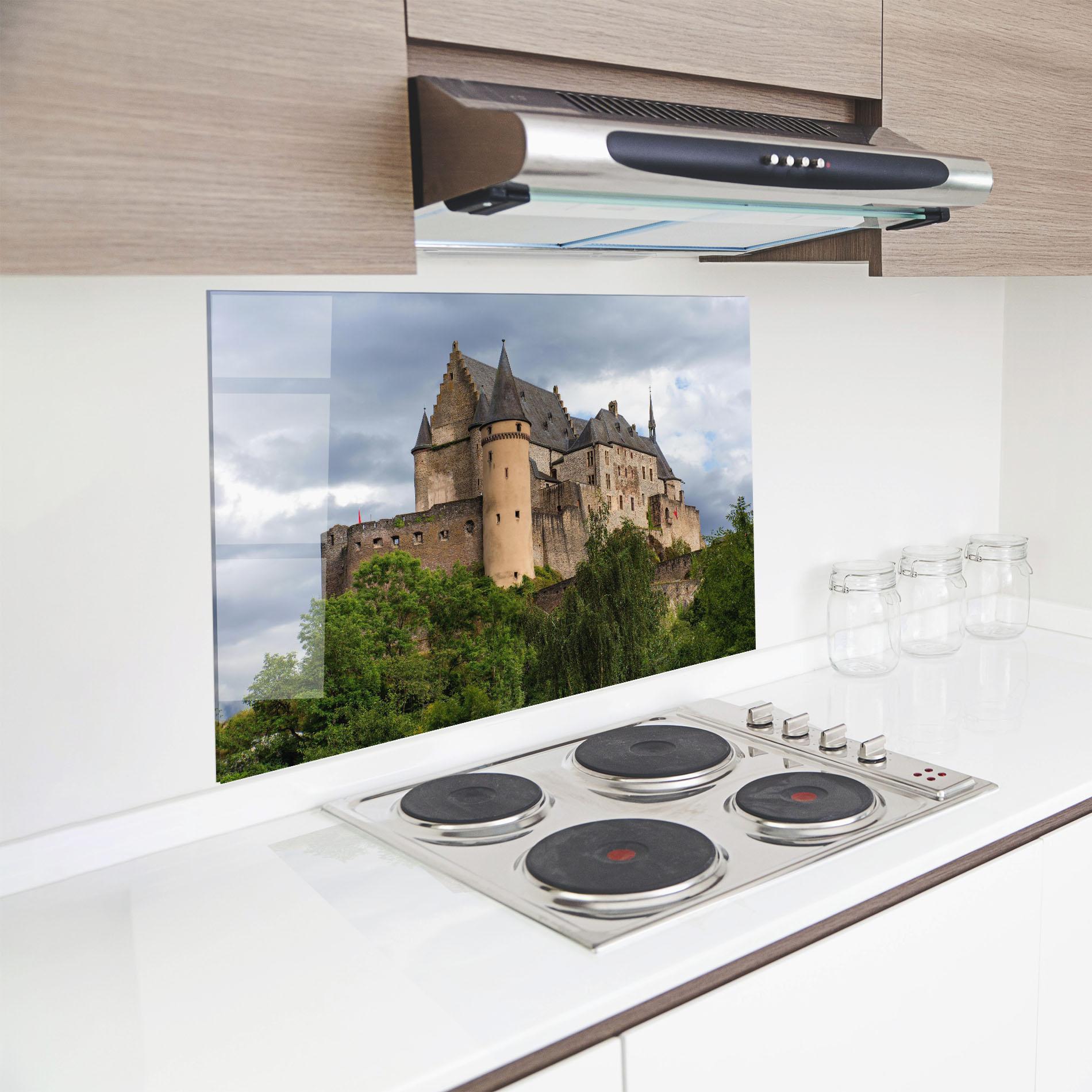 Küchenrückwand Glas Castle Vianden mockup 8