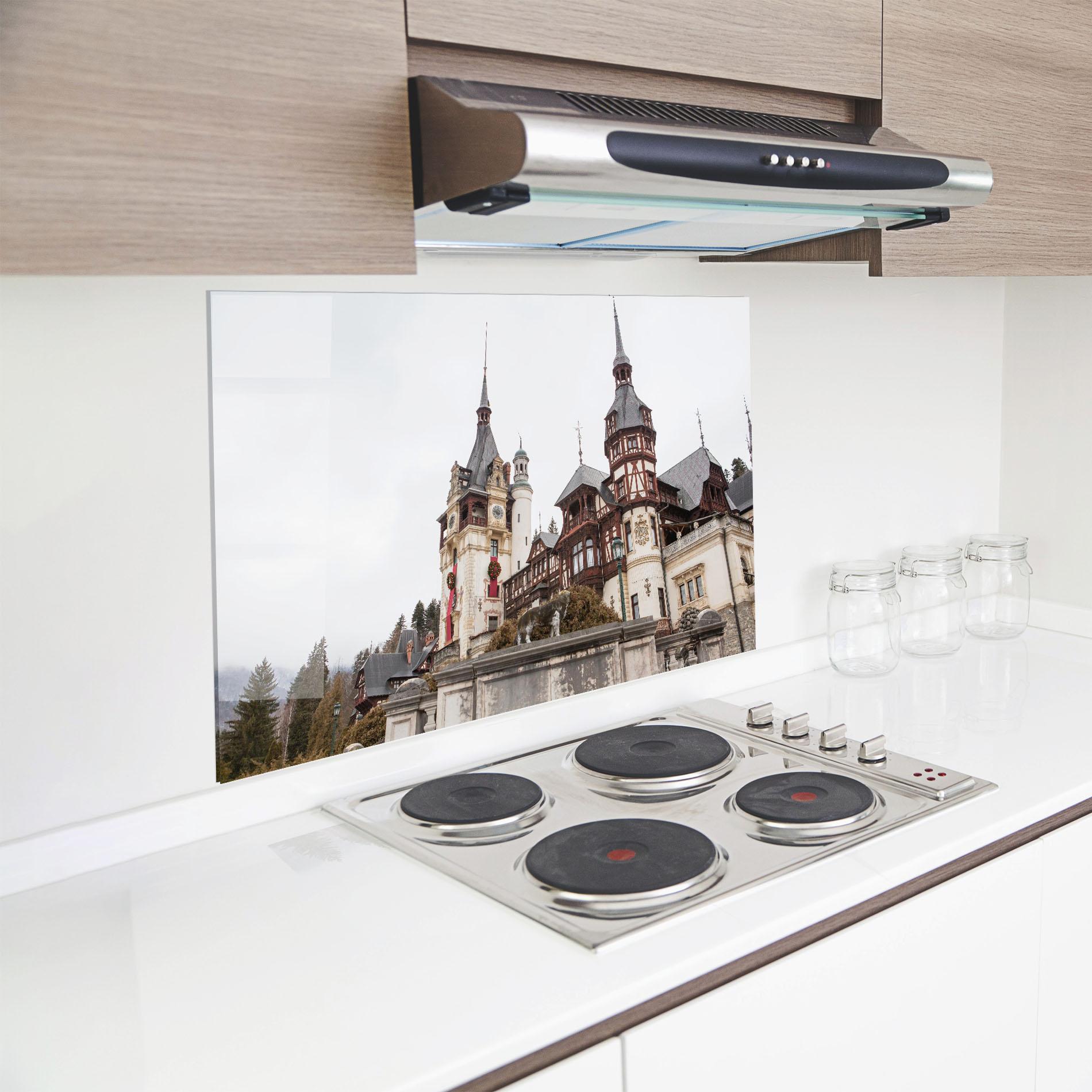 Küchenrückwand Glas Medieval Castle Sinaia mockup 8