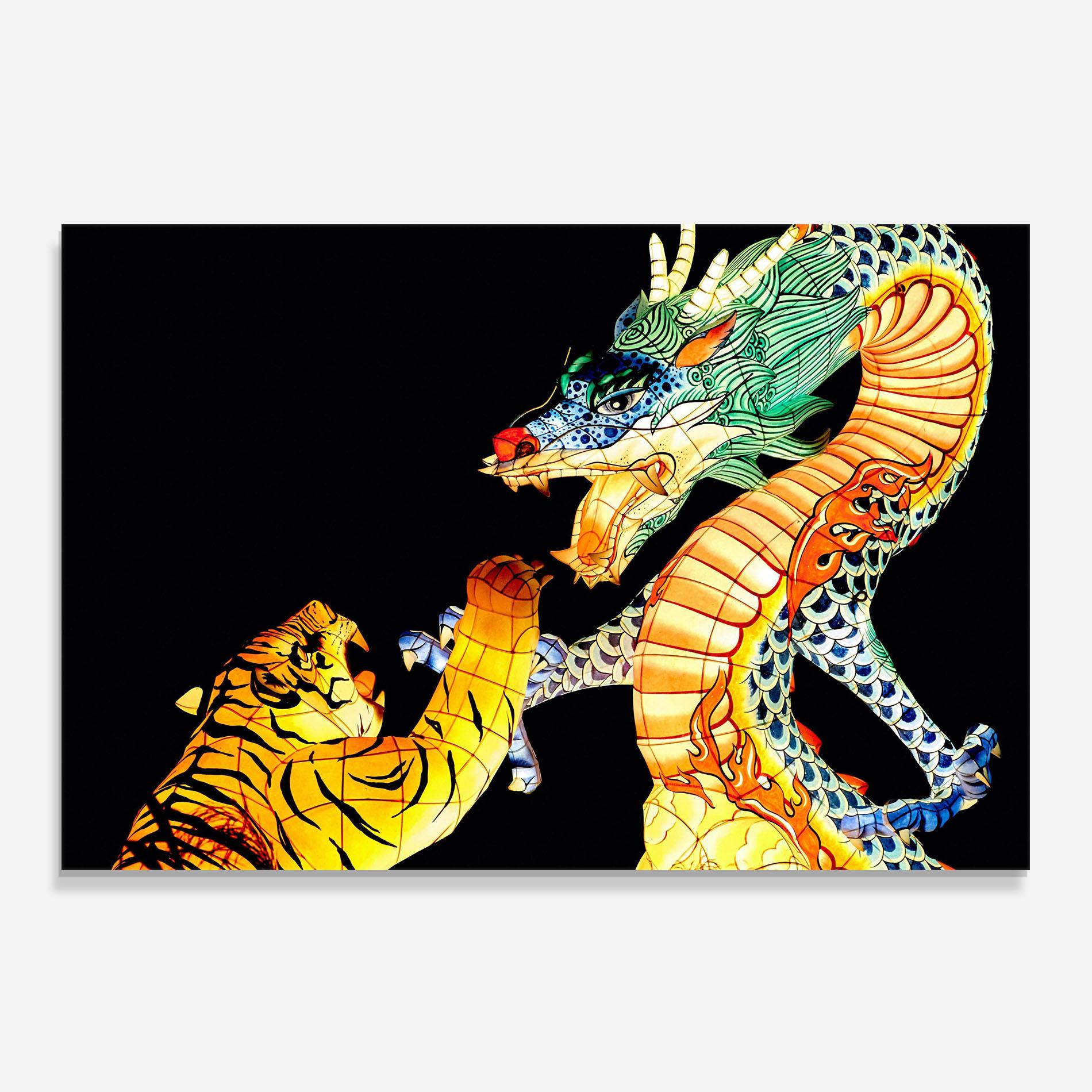 Küchenrückwand Glas Chinese Dragon And Tiger mockup 0