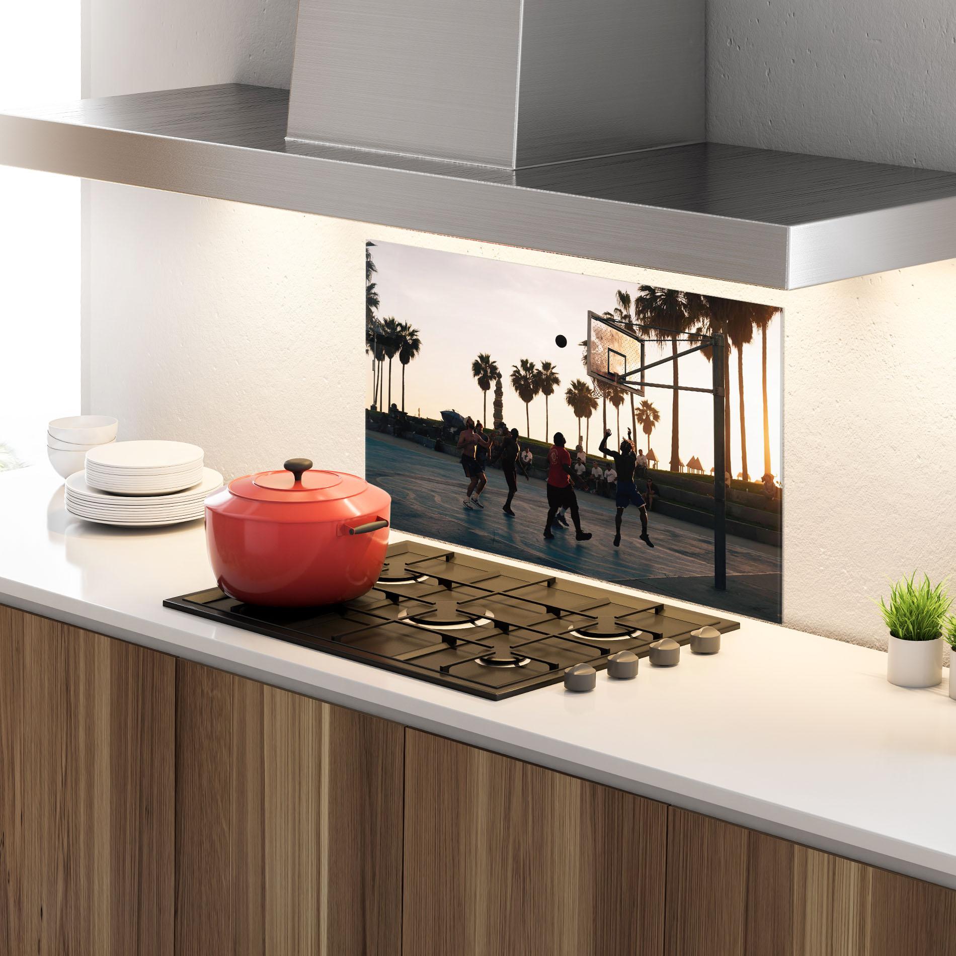 Küchenrückwand Glas Basketball Friends mockup 4