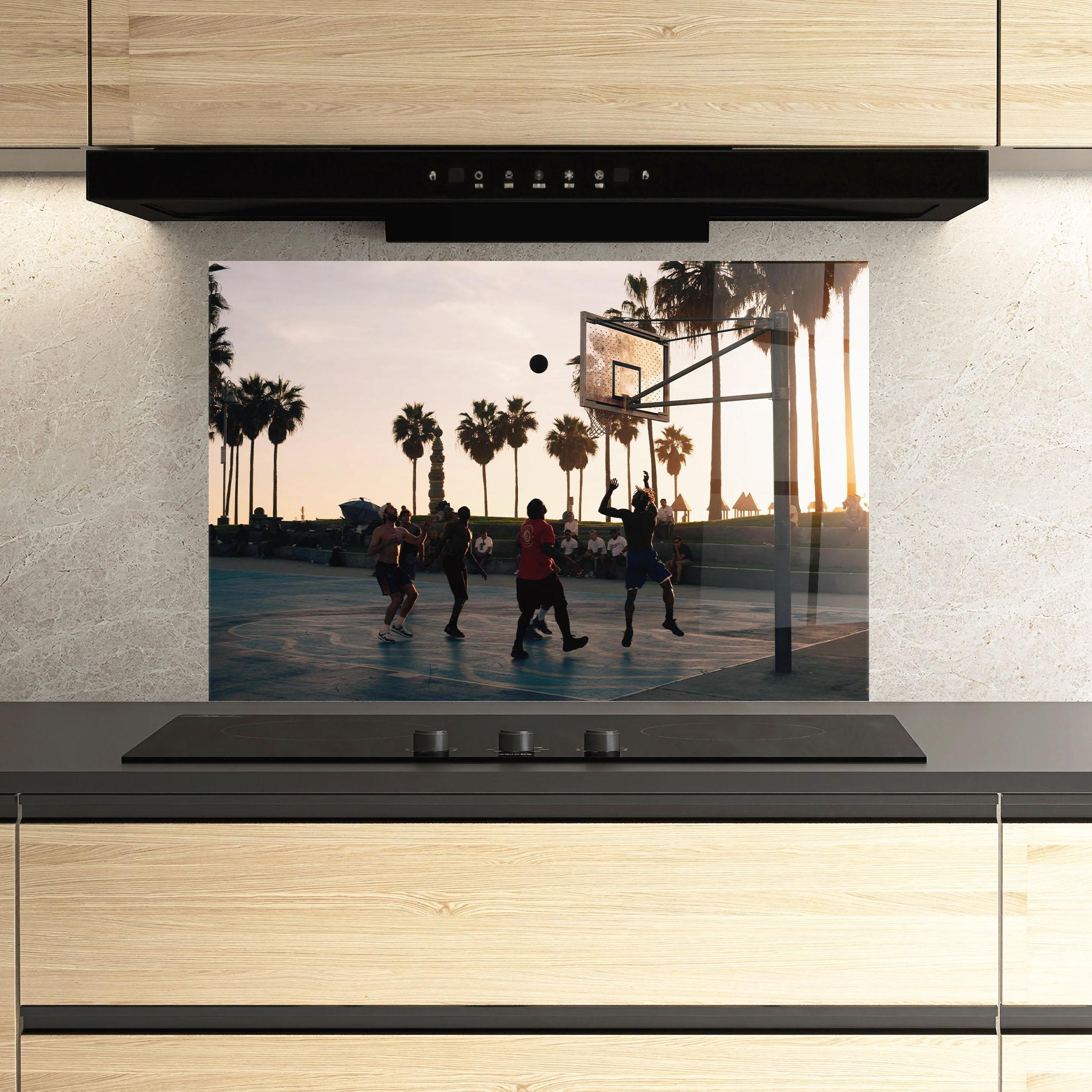 Küchenrückwand Glas Basketball Friends mockup 3