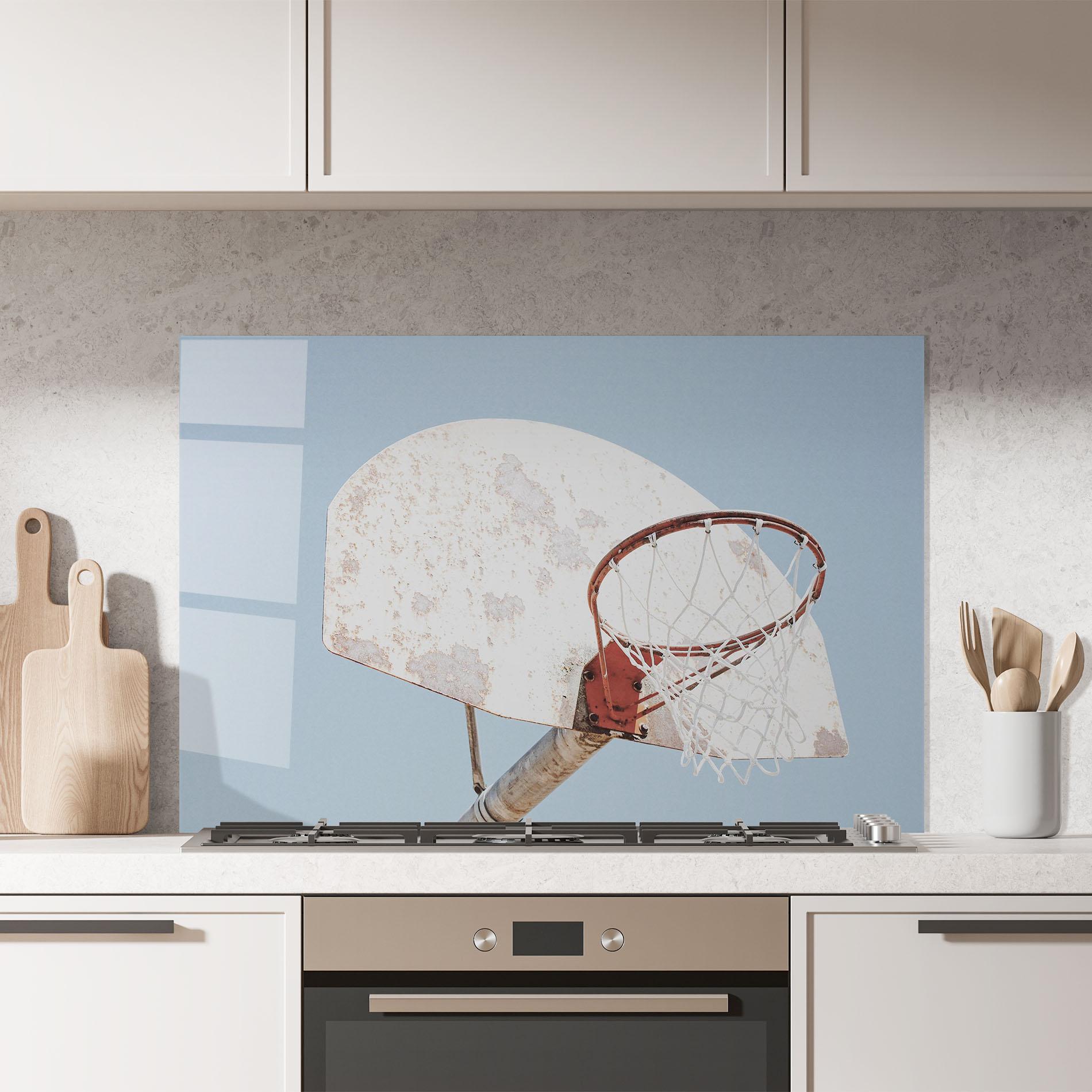 Küchenrückwand Glas Old Basketball Hoop mockup 7