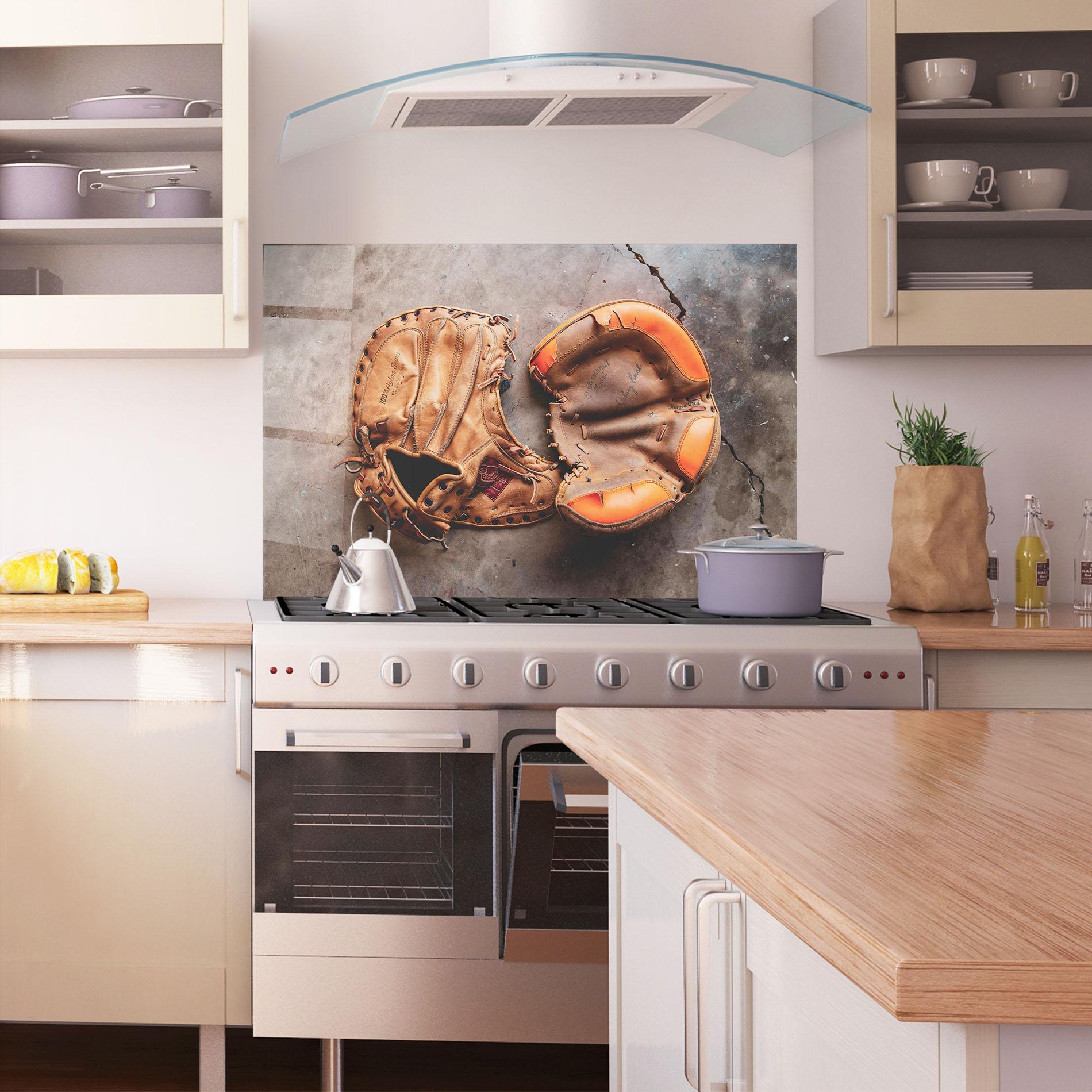 Küchenrückwand Glas Brown Orange Baseball Gloves mockup 1