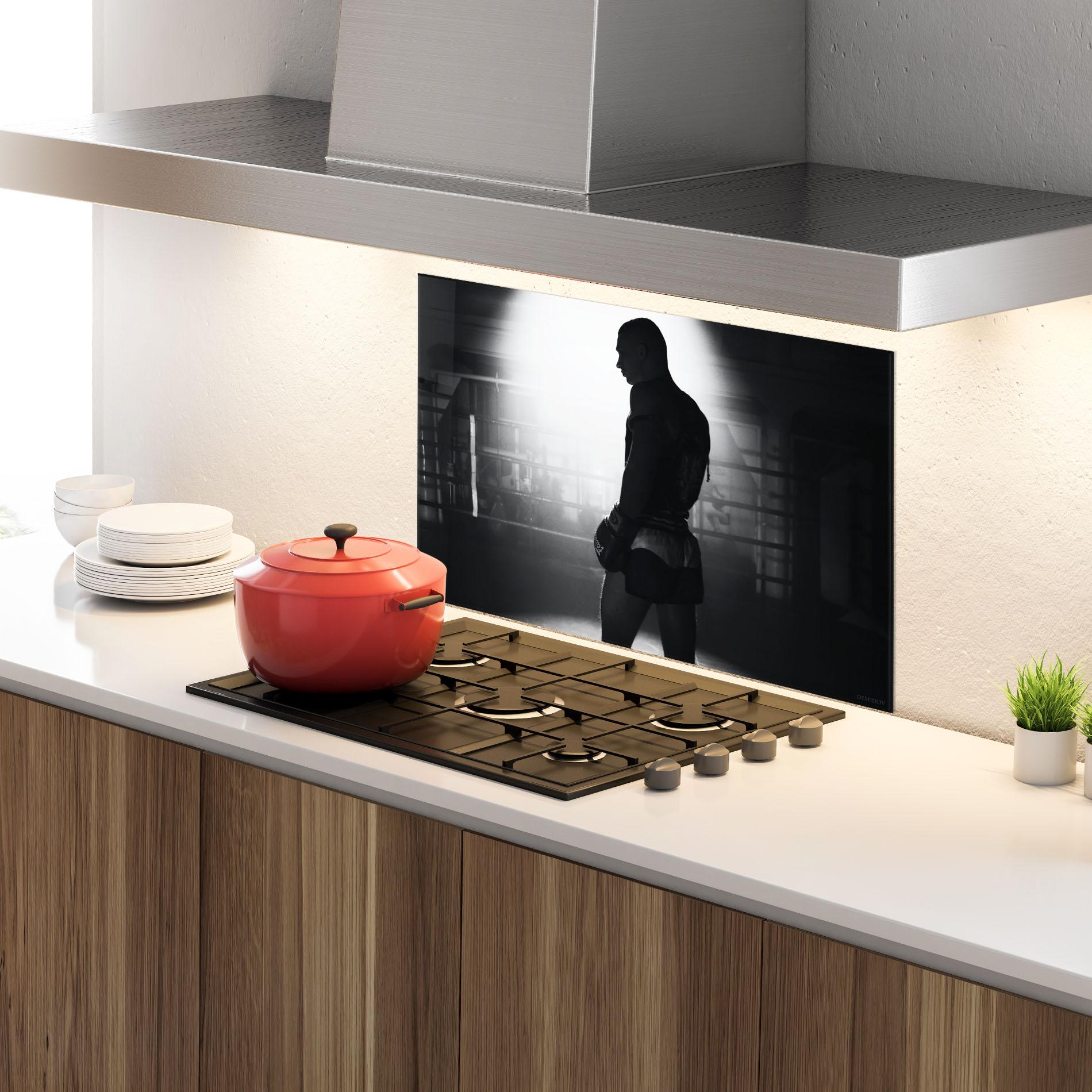 Küchenrückwand Glas Boxer Shilouette mockup 4