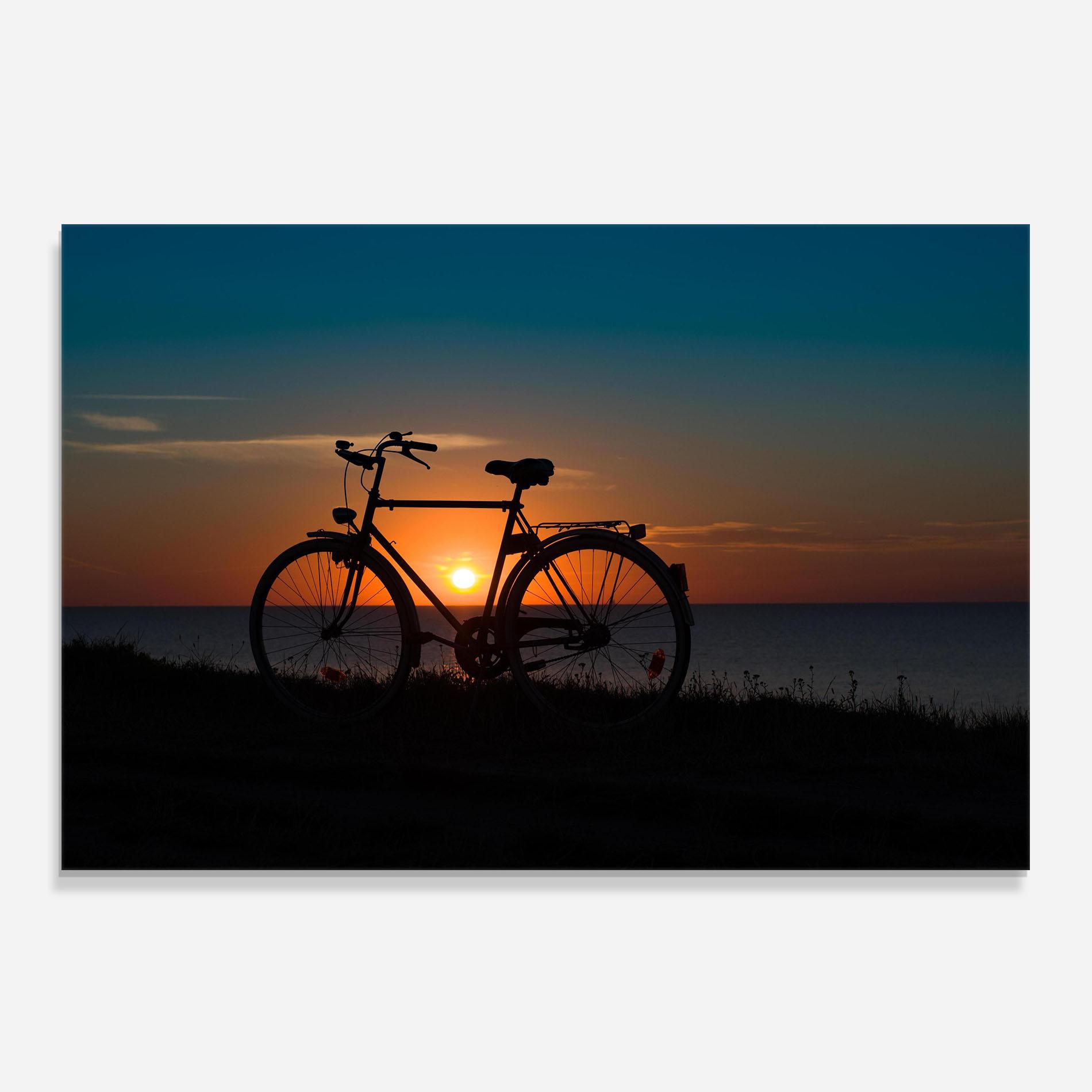 Küchenrückwand Glas Bike Silhouette mockup 0
