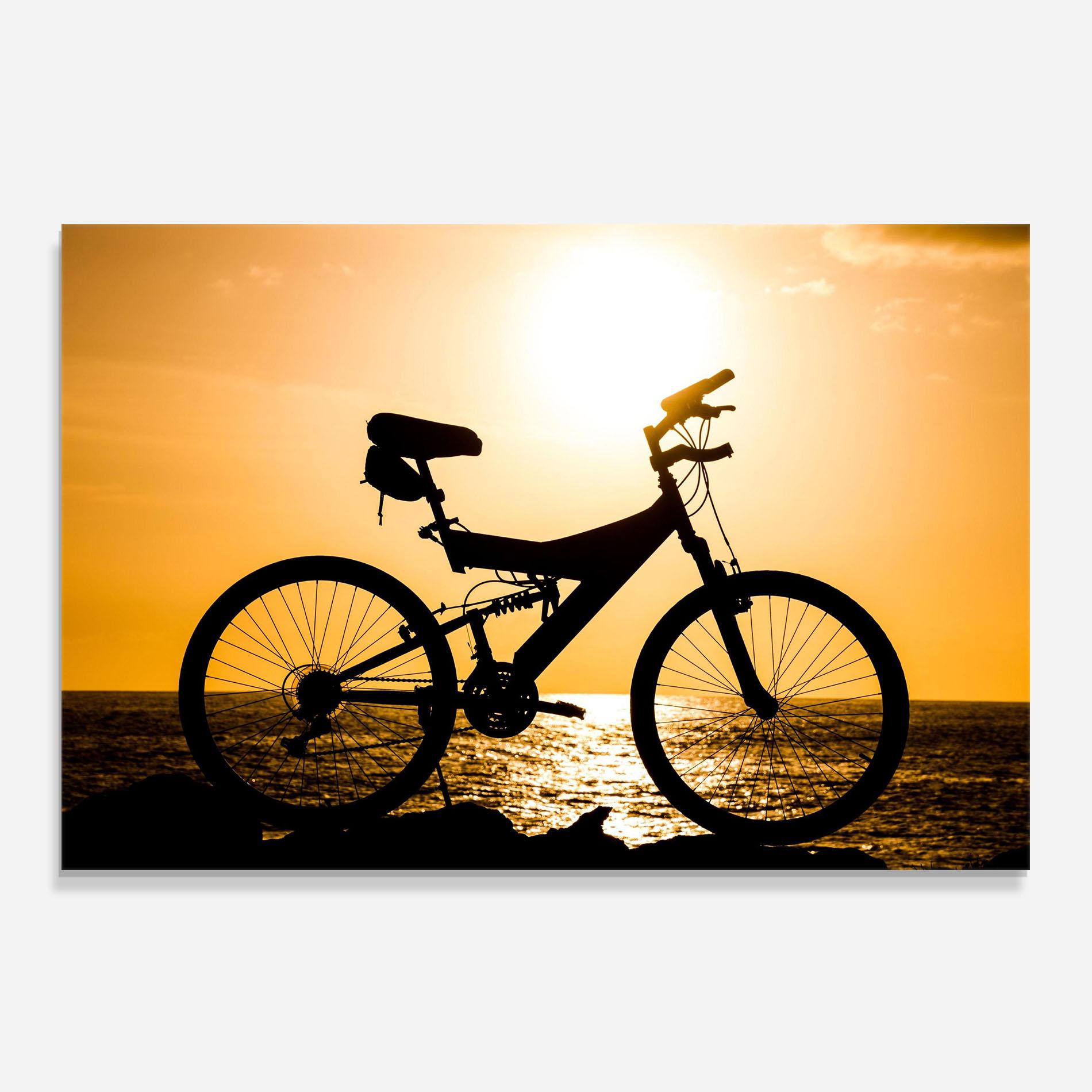 Küchenrückwand Glas Cream Sky Bike mockup 0