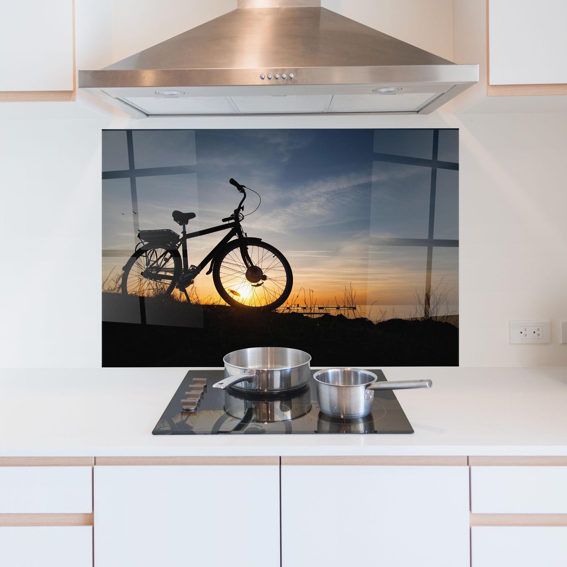 Küchenrückwand Glas Blue Sky Bike mockup 5