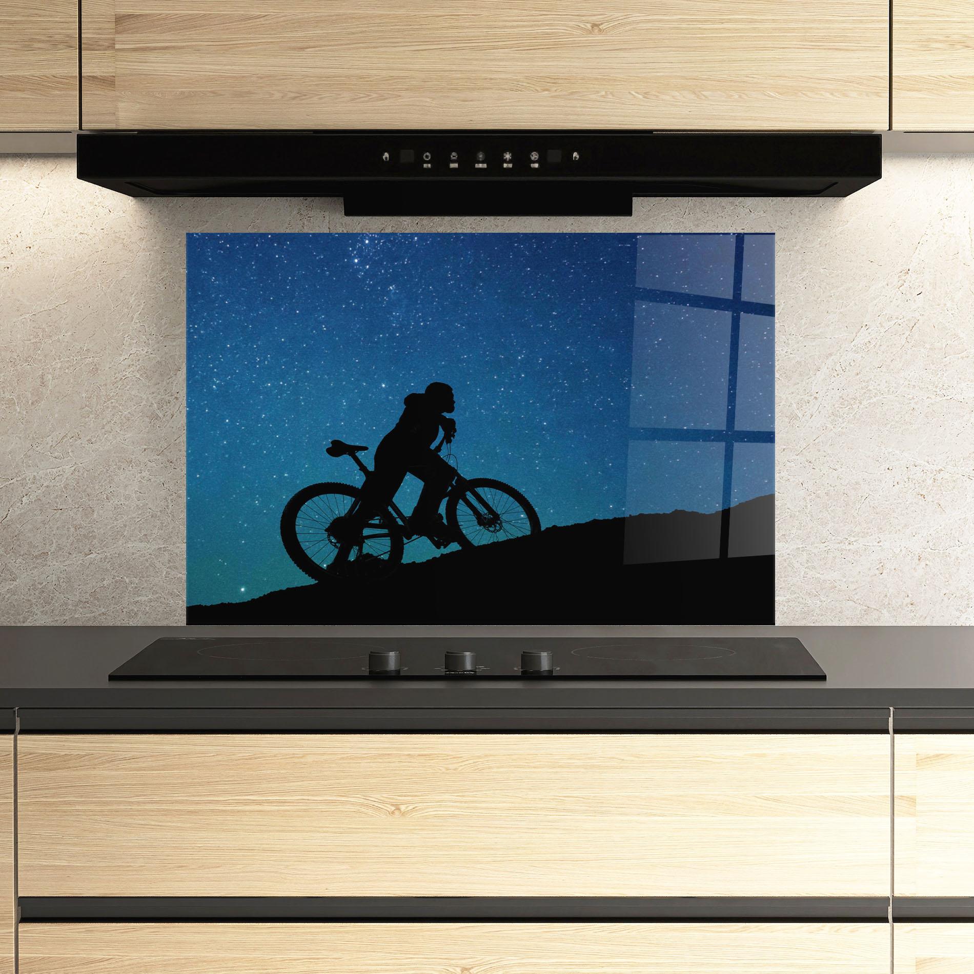 Küchenrückwand Glas Bike Blast mockup 3