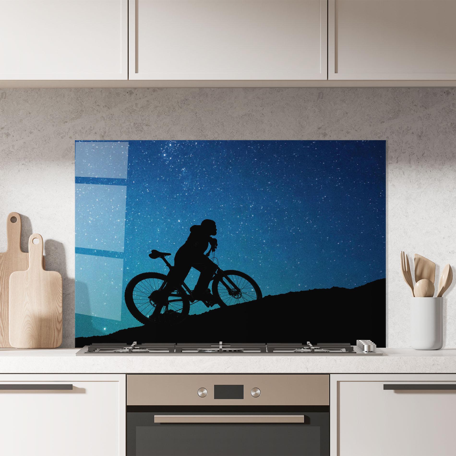 Küchenrückwand Glas Bike Blast mockup 7