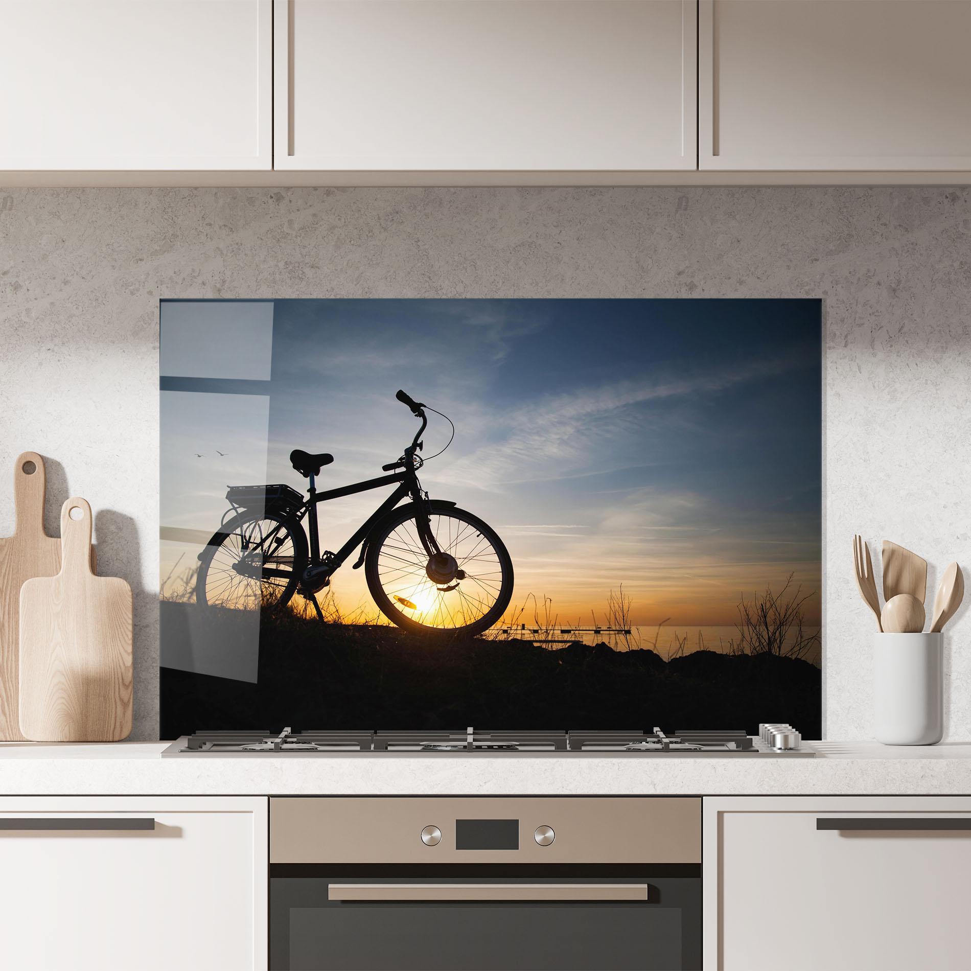 Küchenrückwand Glas Blue Sky Bike mockup 7