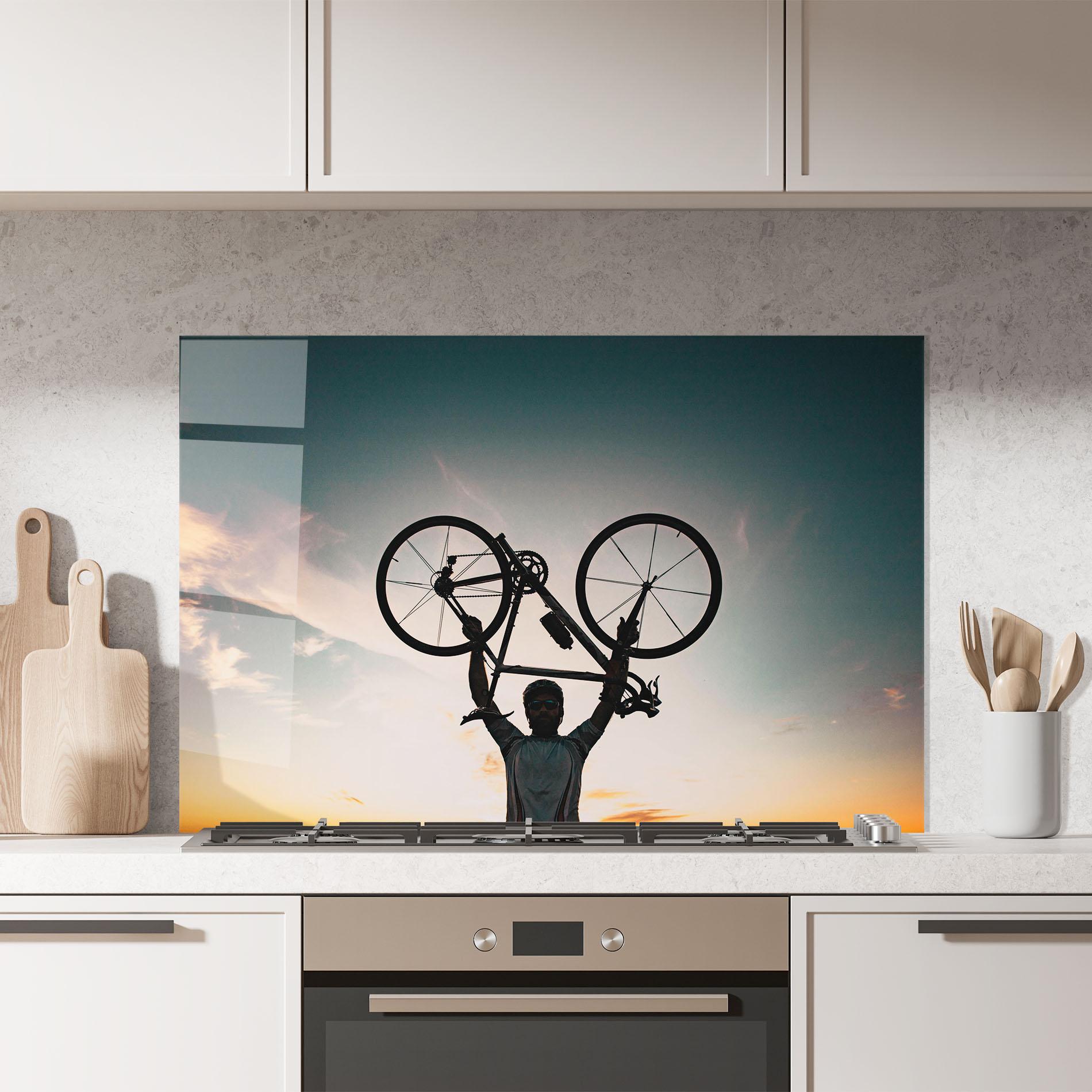 Küchenrückwand Glas Cycle Explor mockup 7