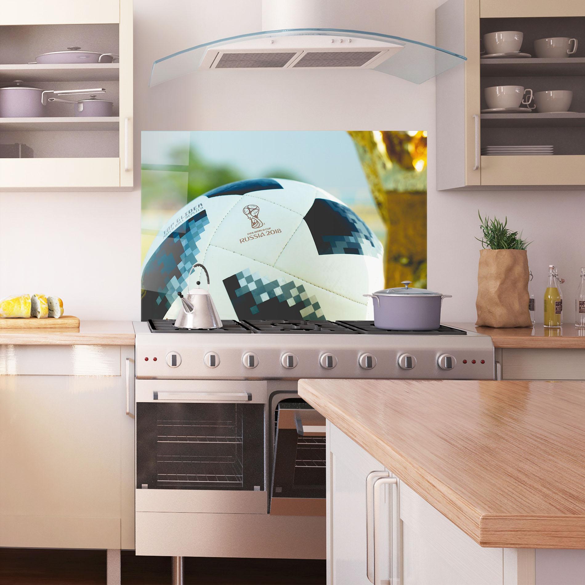 Küchenrückwand Glas Golden Award For Football mockup 1