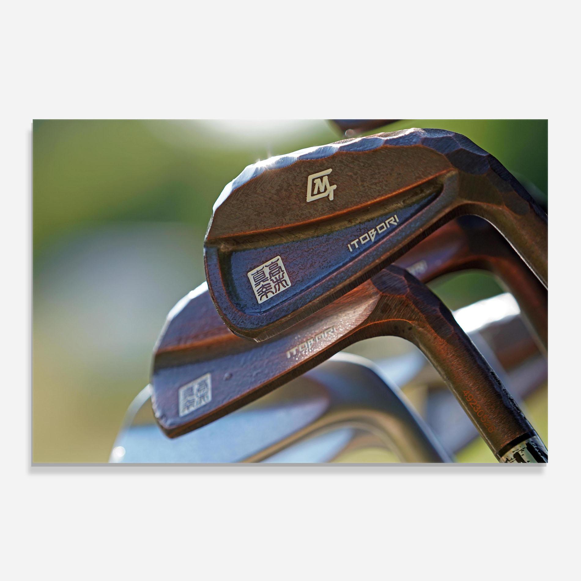 Küchenrückwand Glas Golf Club Close Up mockup 0