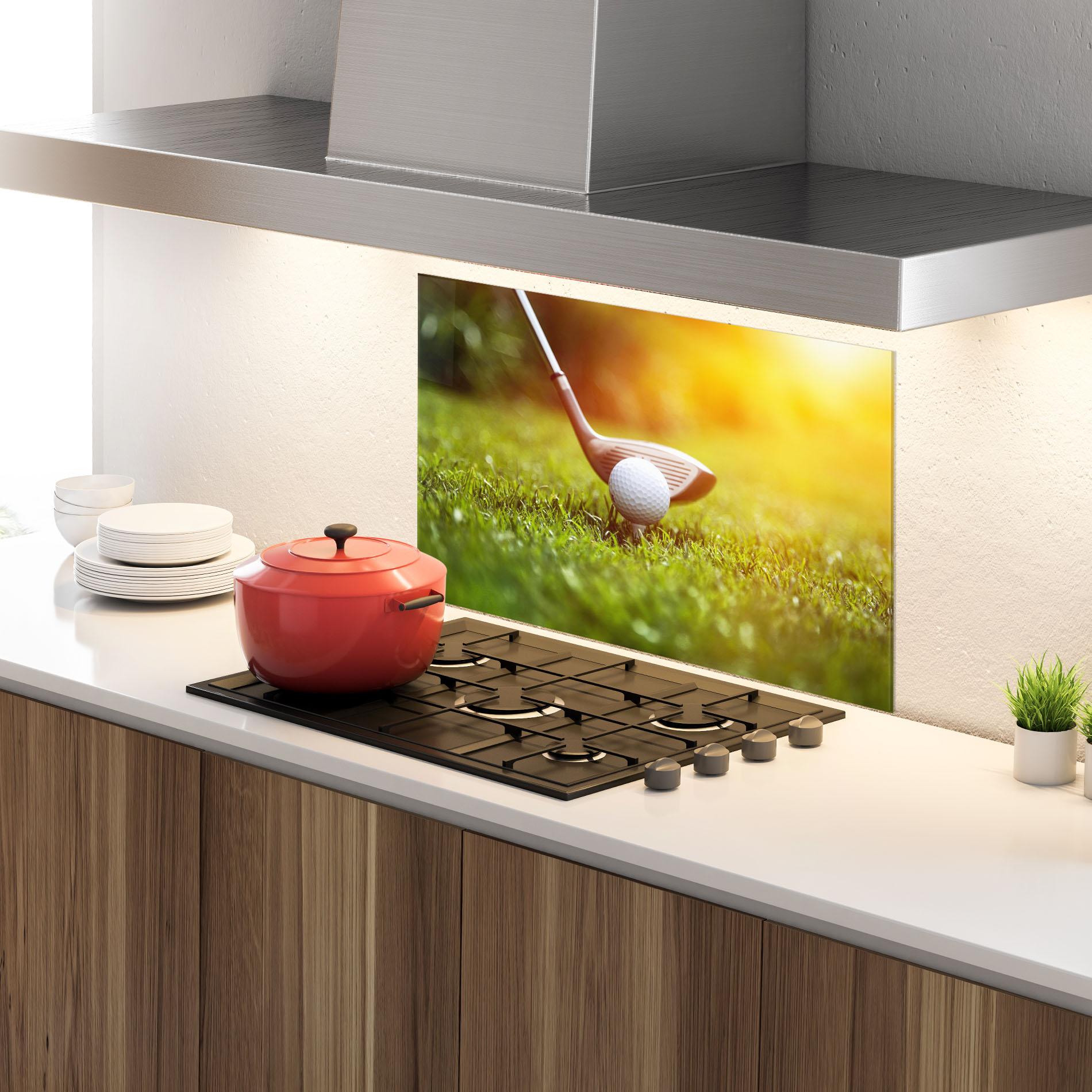 Küchenrückwand Glas Close Up Golf Ball mockup 4