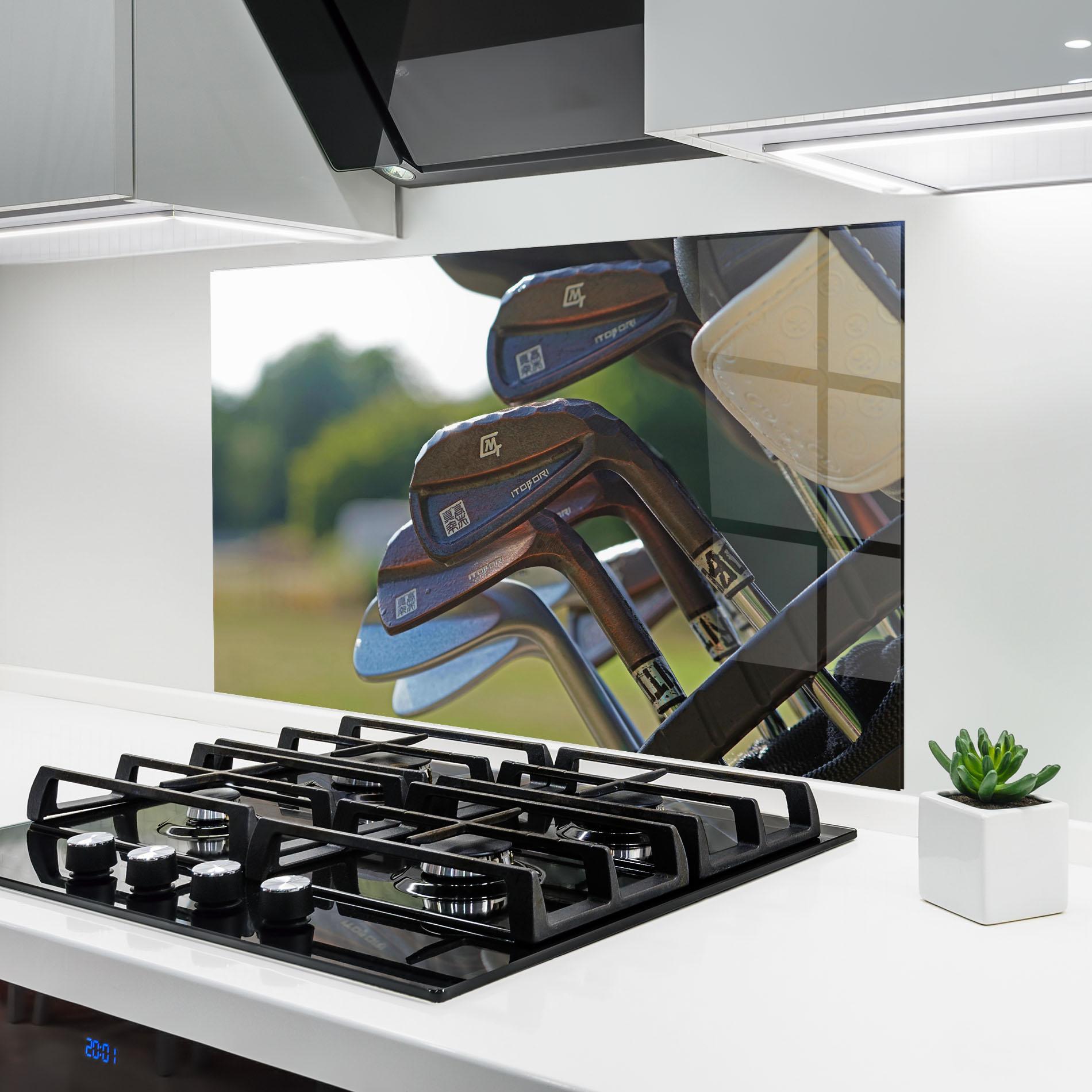 Küchenrückwand Glas Brown Golf Club mockup 6