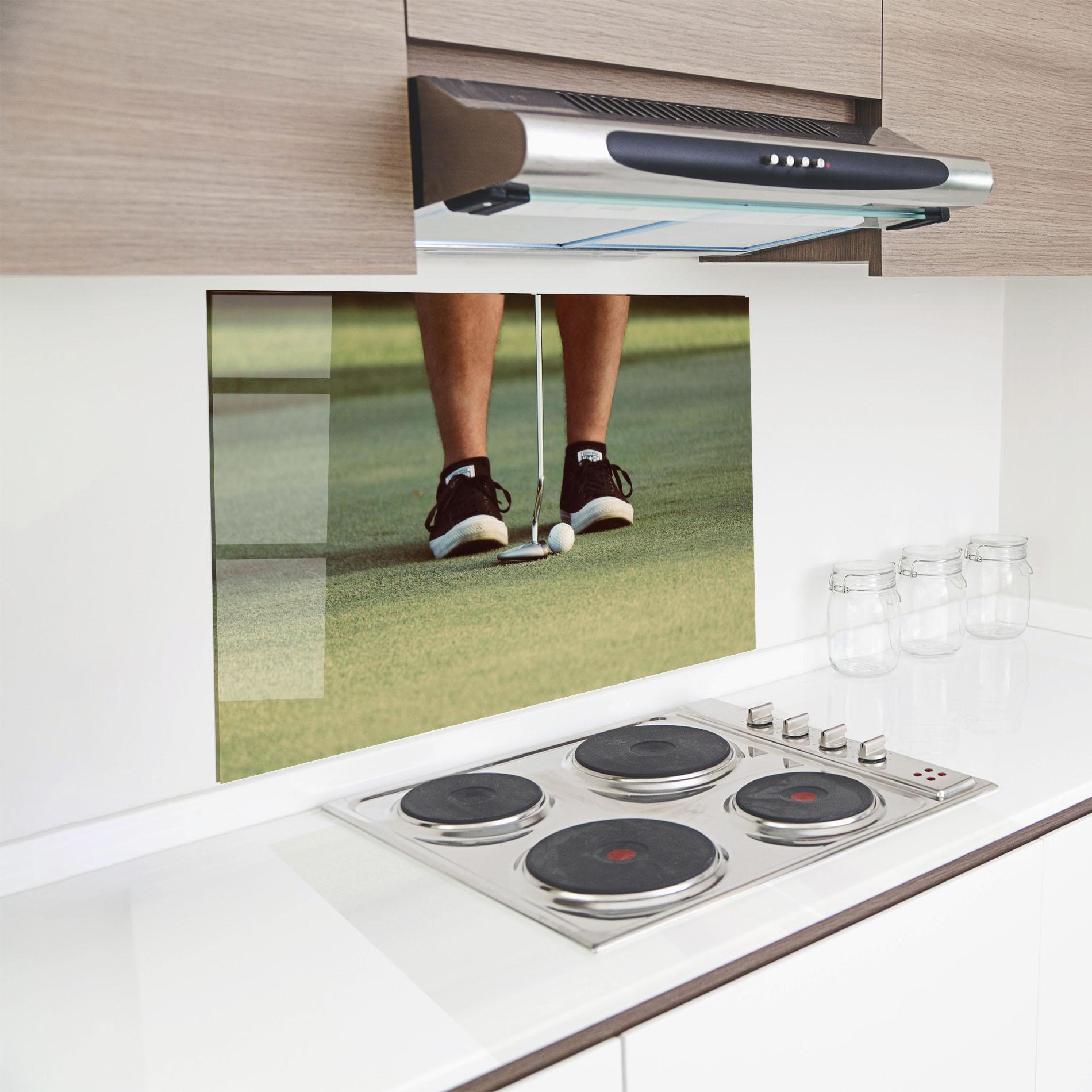 Küchenrückwand Glas Converse Golf Ball mockup 8