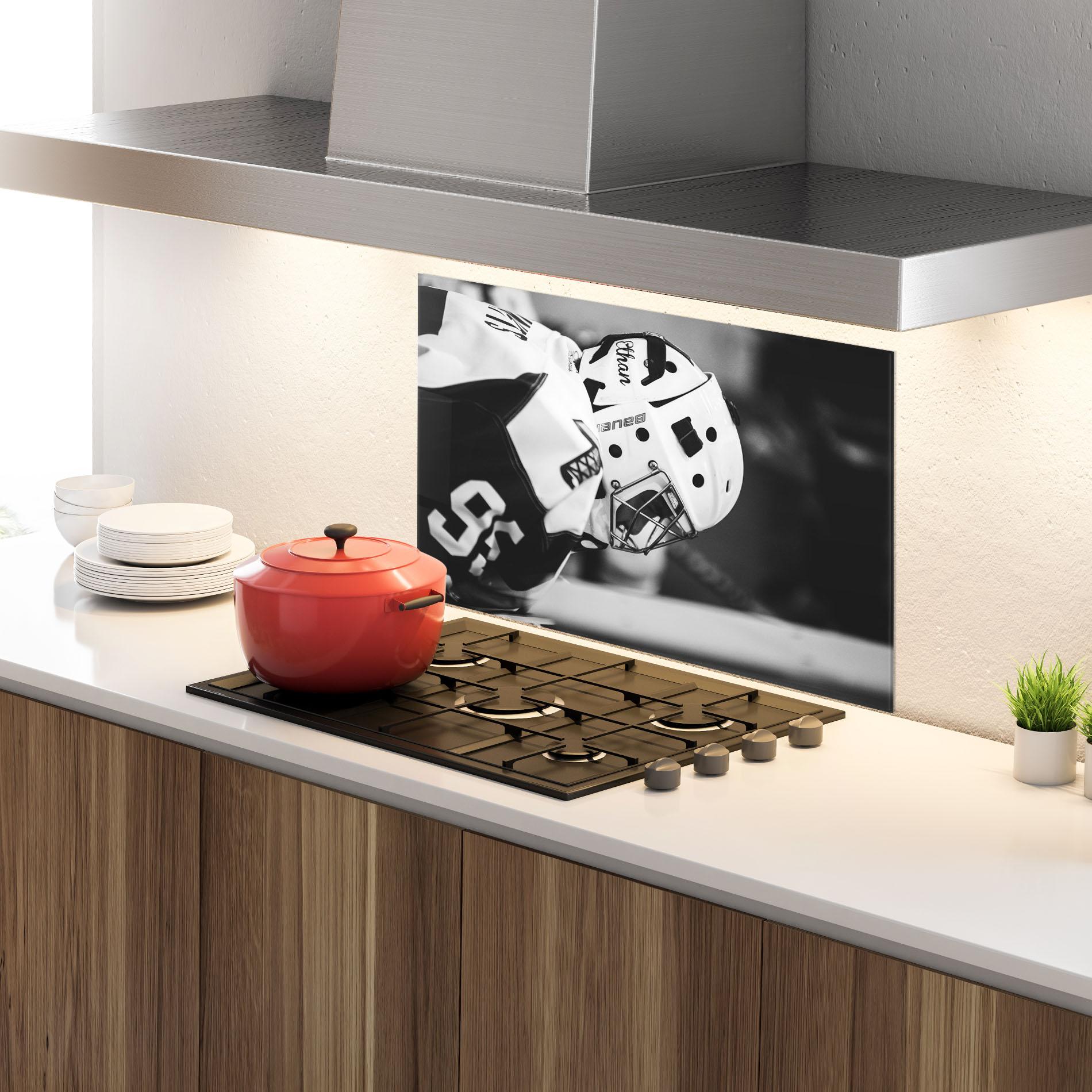 Küchenrückwand Glas Black White Hockey mockup 4