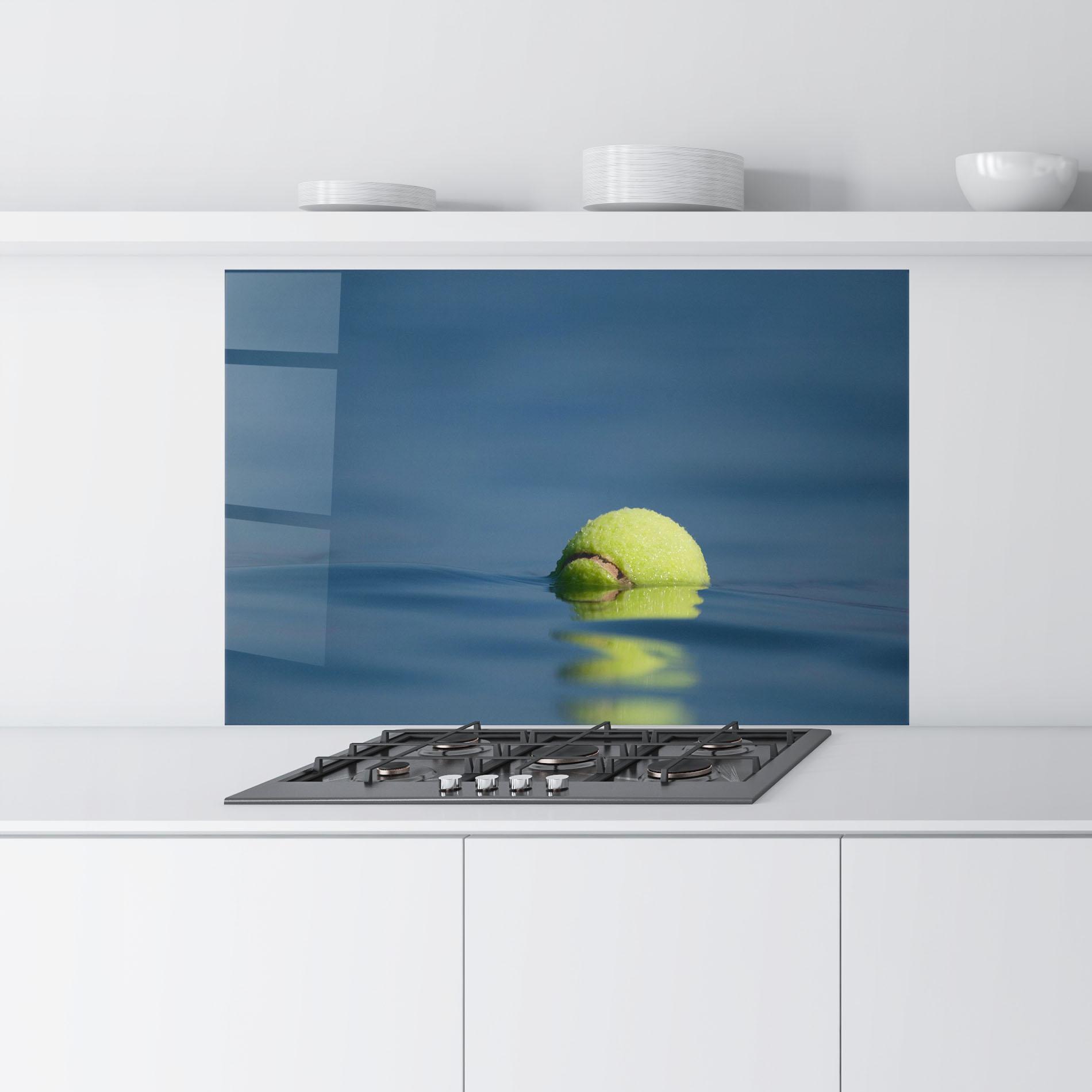 Küchenrückwand Glas Tennis Ball In Water mockup 9