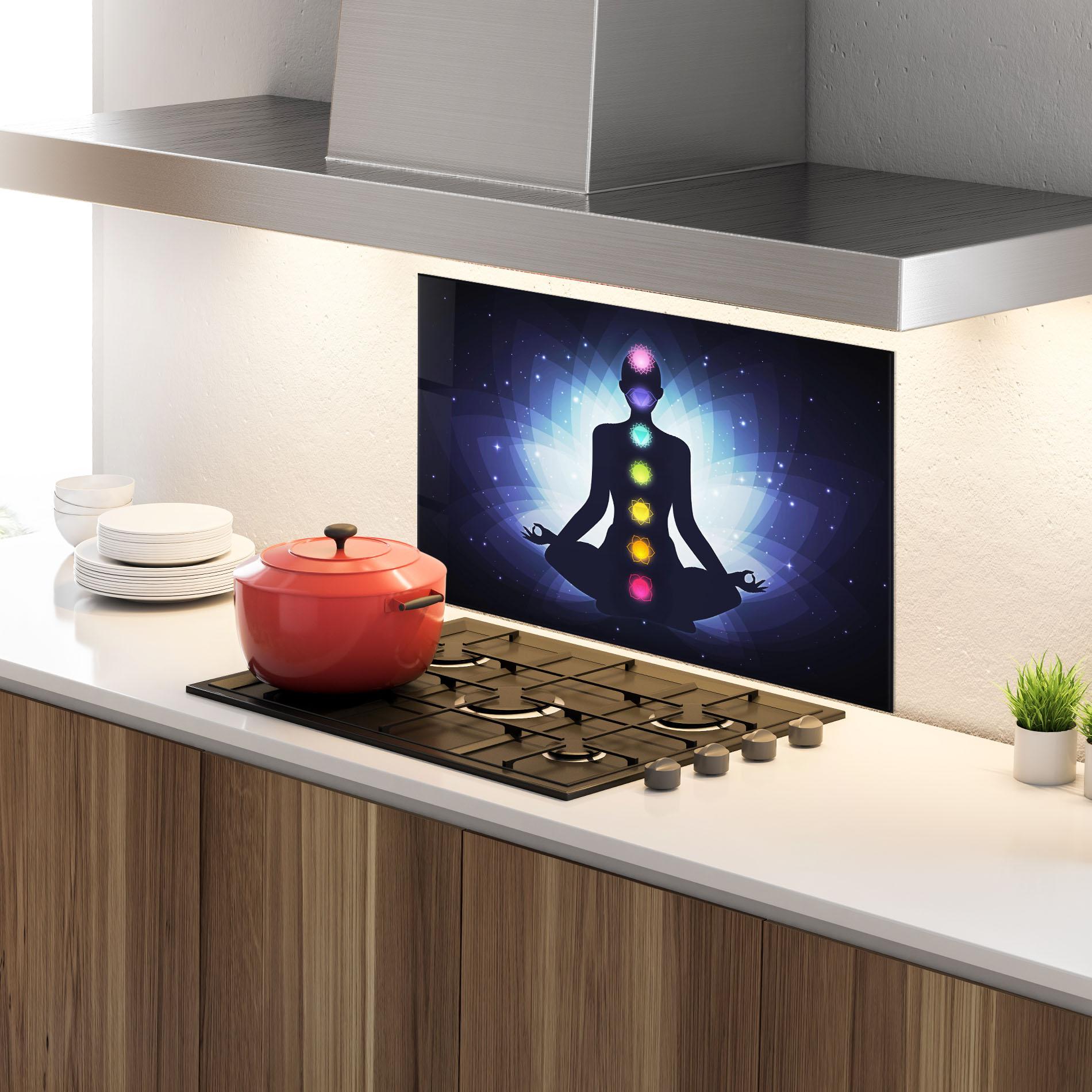 Küchenrückwand Glas Flower Meditation mockup 4