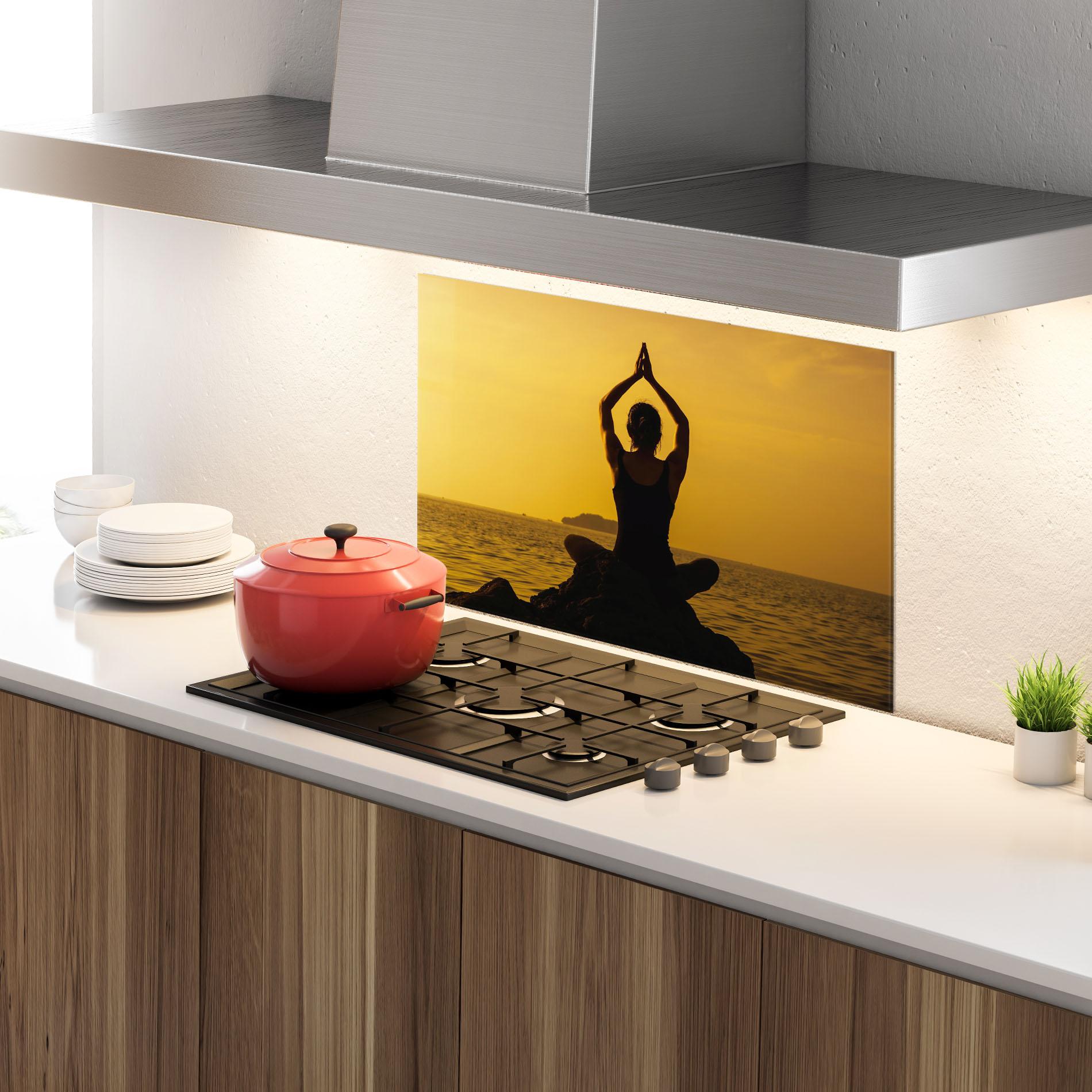 Küchenrückwand Glas Meditation On Sunset mockup 4