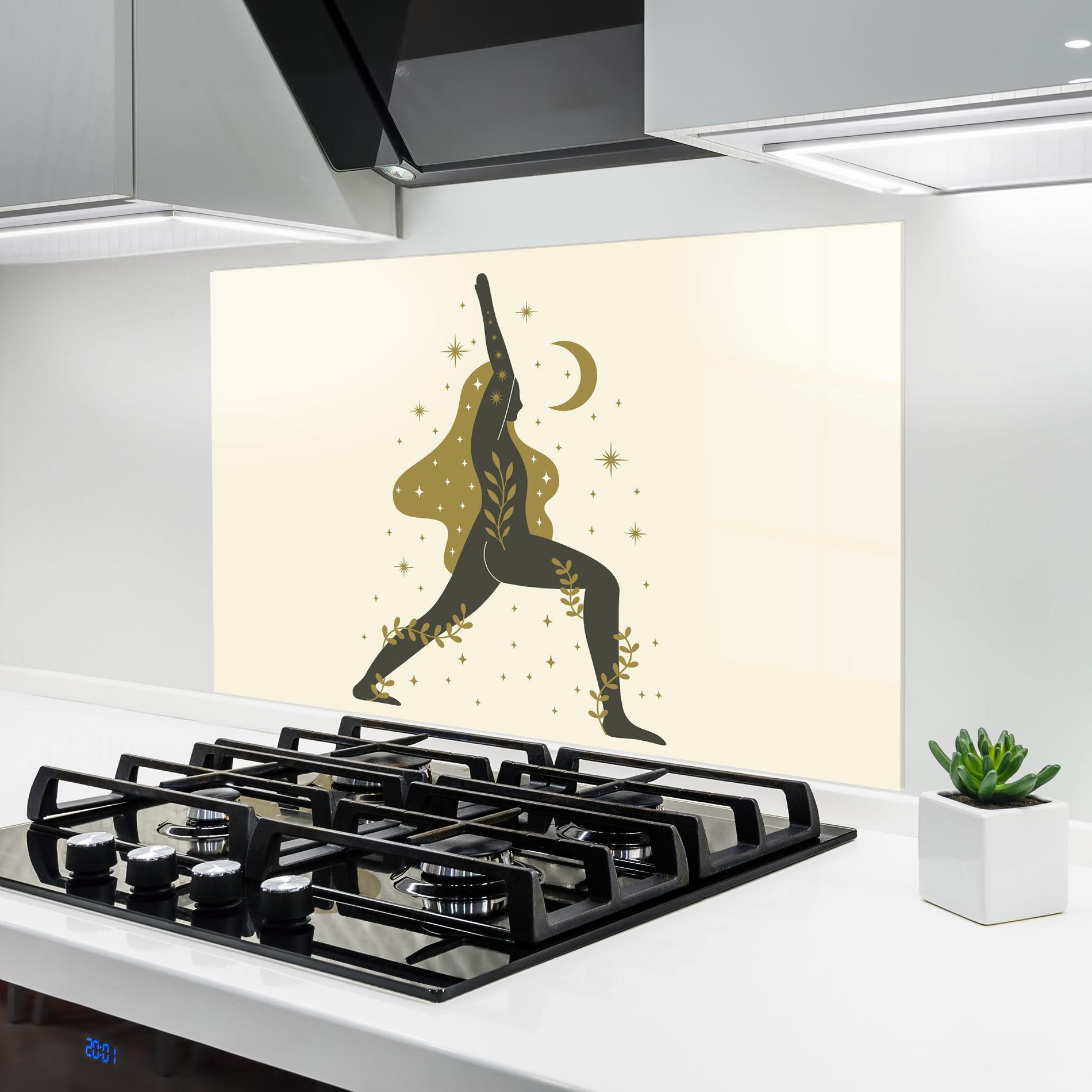 Küchenrückwand Glas Chandrasana mockup 6