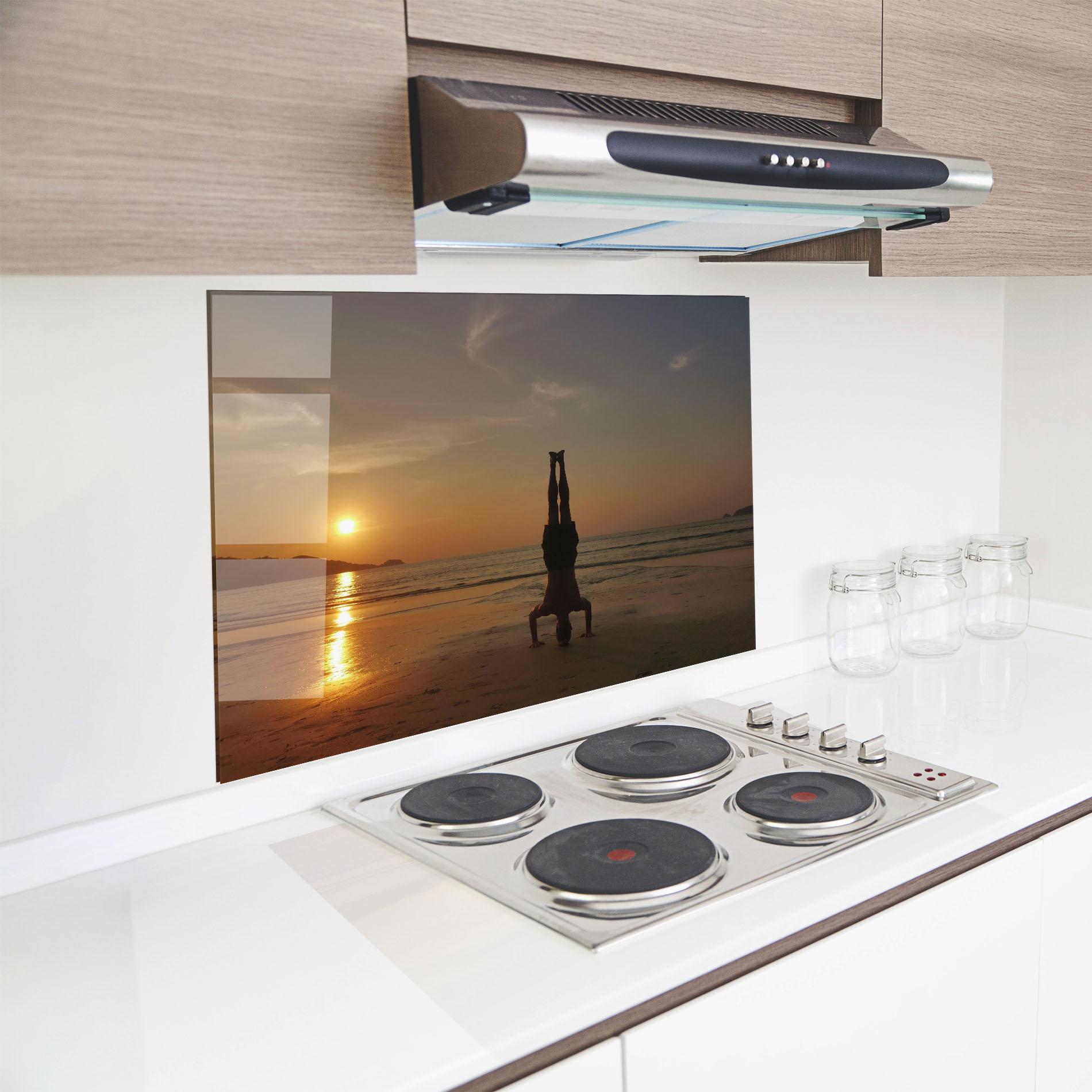 Küchenrückwand Glas Inner Inhale mockup 8