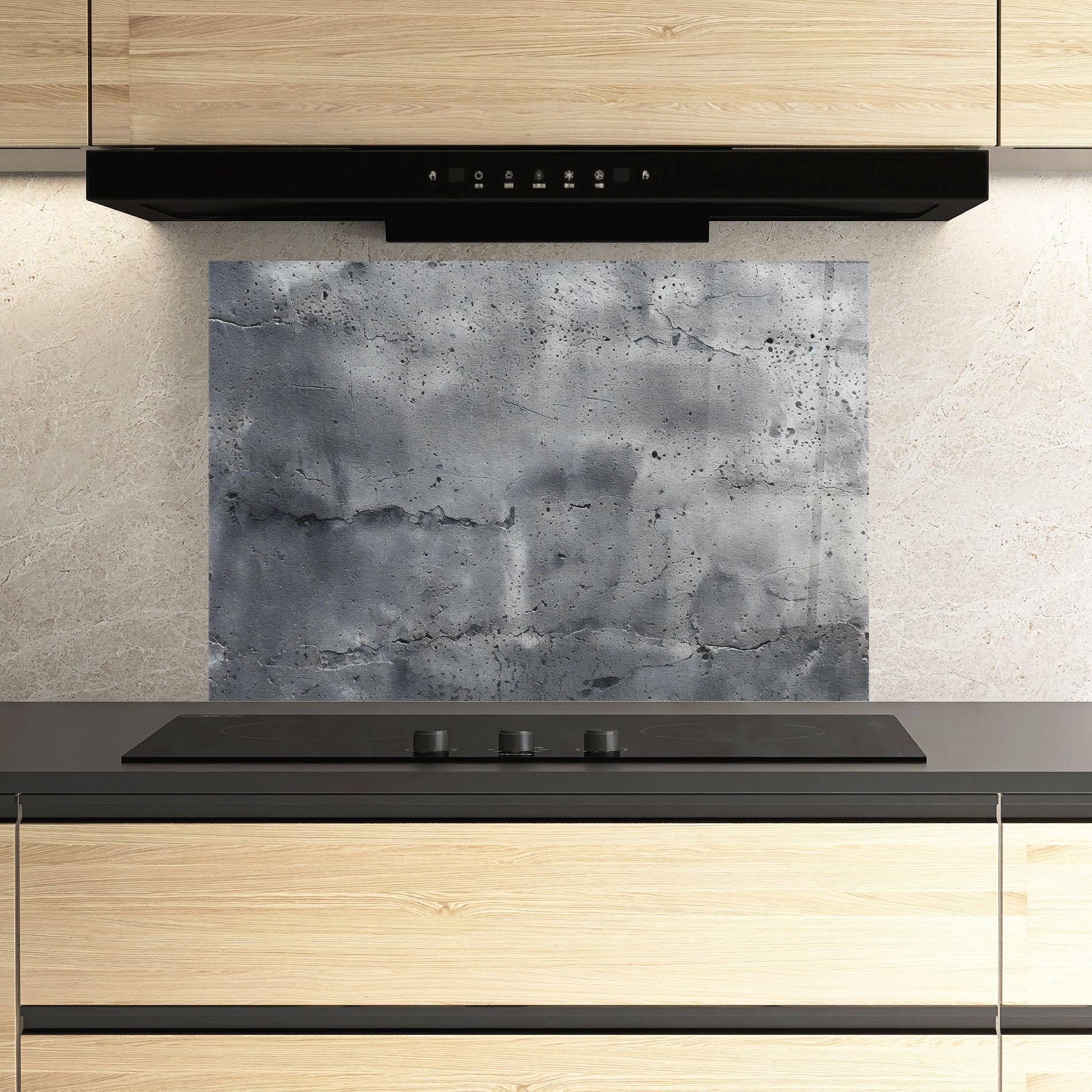 Küchenrückwand Glas Concrete With Scratch mockup 3
