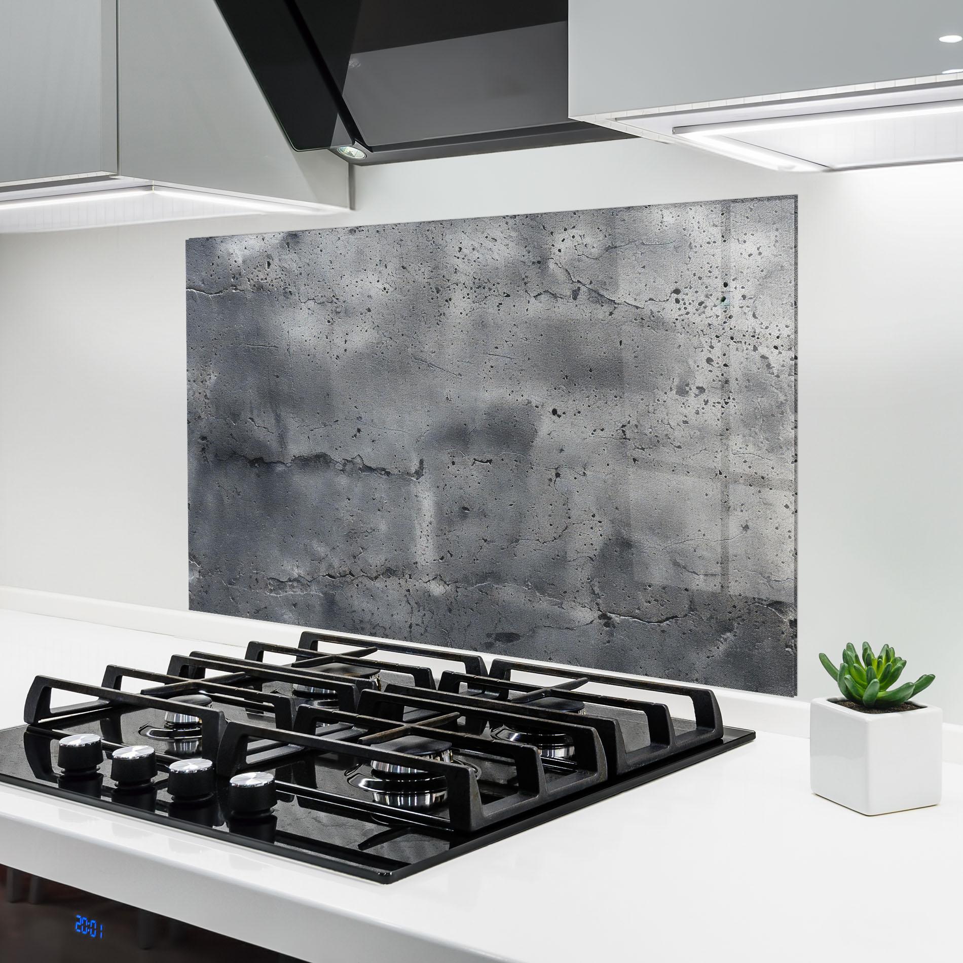 Küchenrückwand Glas Concrete With Scratch mockup 6