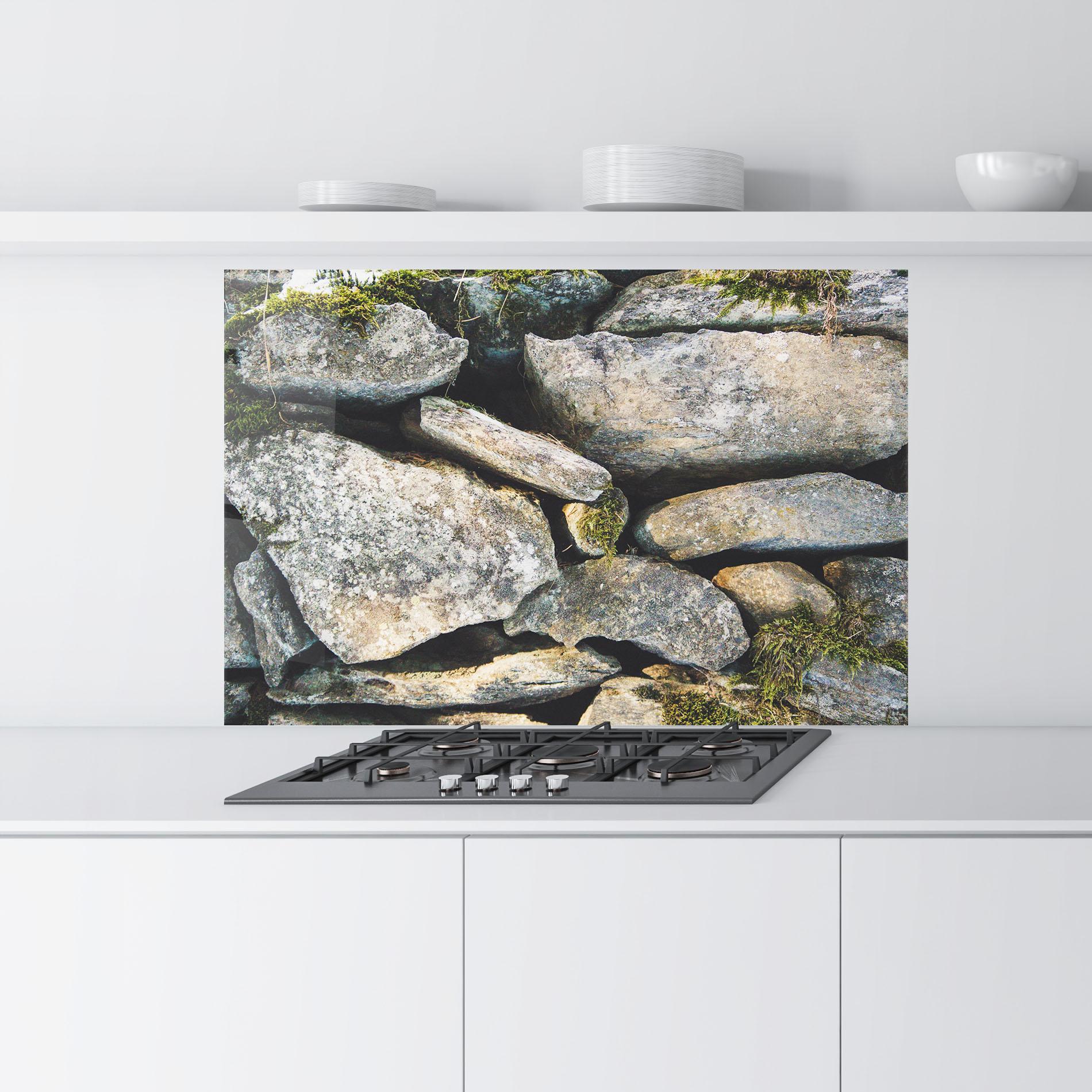 Küchenrückwand Glas Stone In Nature mockup 9