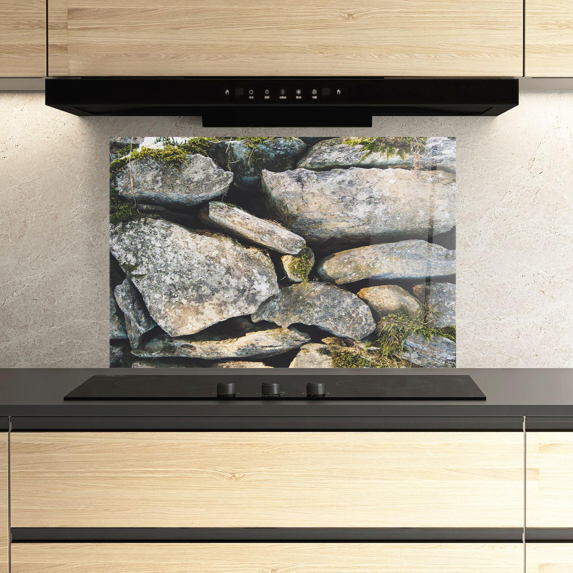 Küchenrückwand Glas Stone In Nature mockup 3